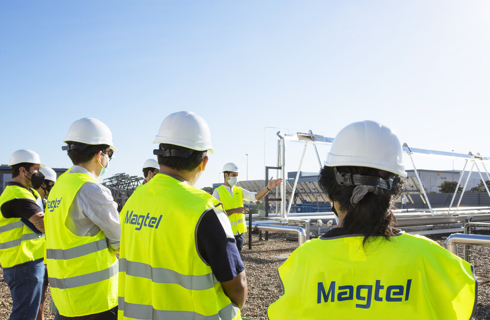 Grupo Magtel - El alumnado del máster en energías... | Facebook