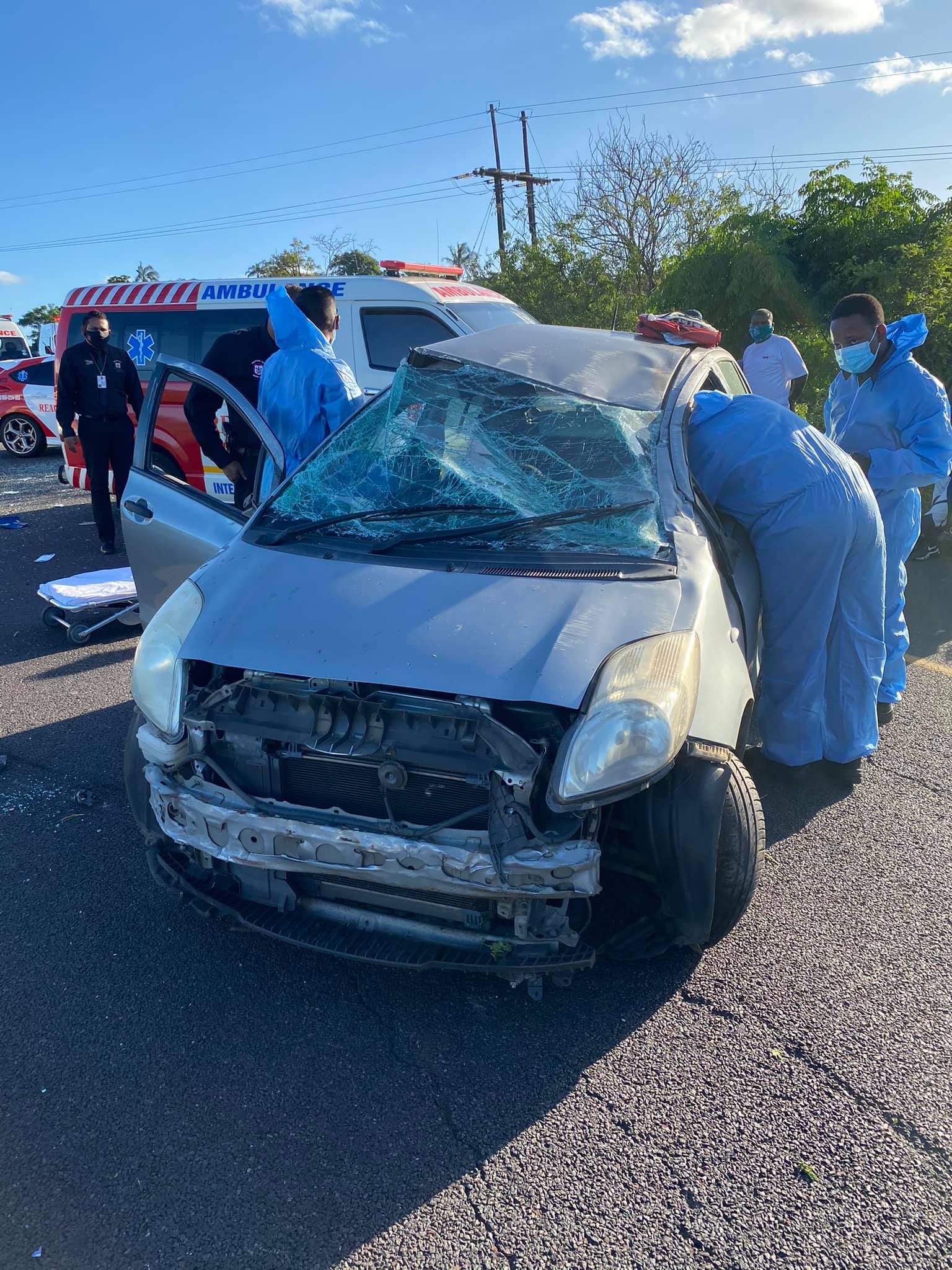 Vehicle Overturns: R102... - Reaction Unit South Africa