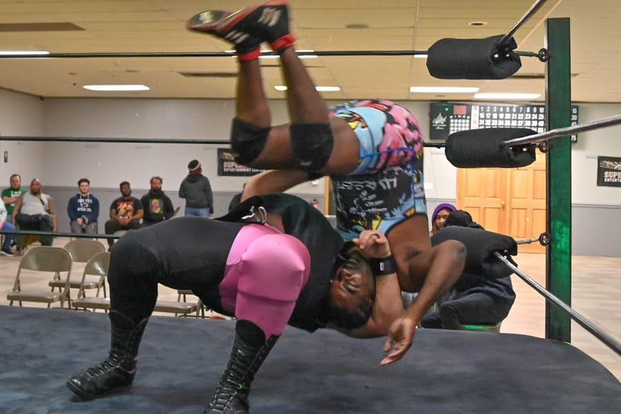 EBW Pro - Tyler Symz hits a big suplex onto DJW right into... | Facebook