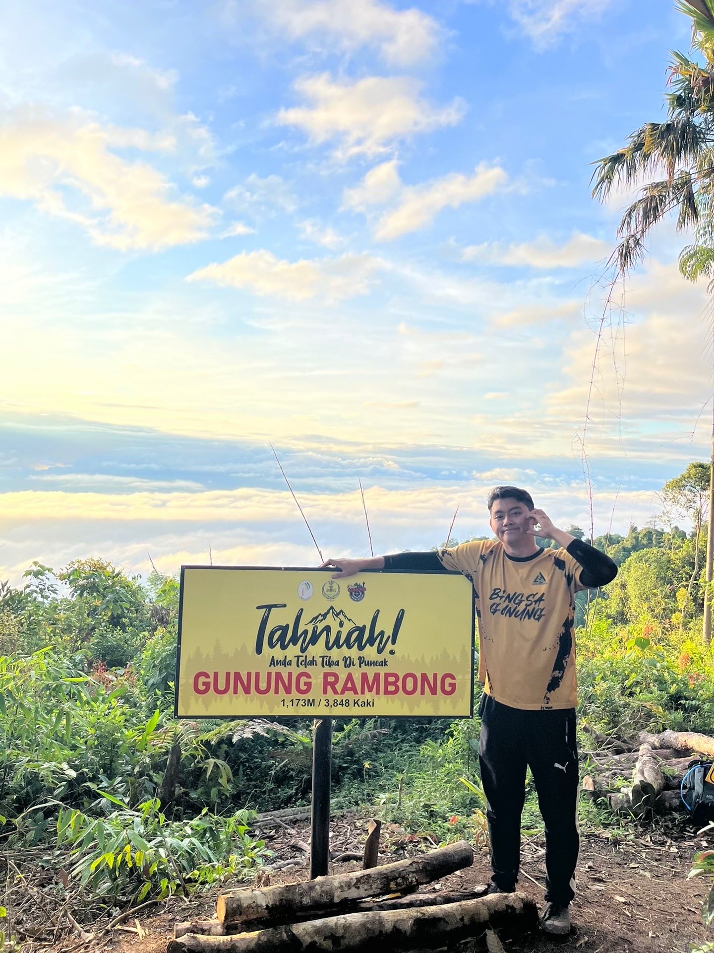 Hiking And Recreation around Malaysia ( H.A.R.A.M) | 📍Gunung Rambong ...