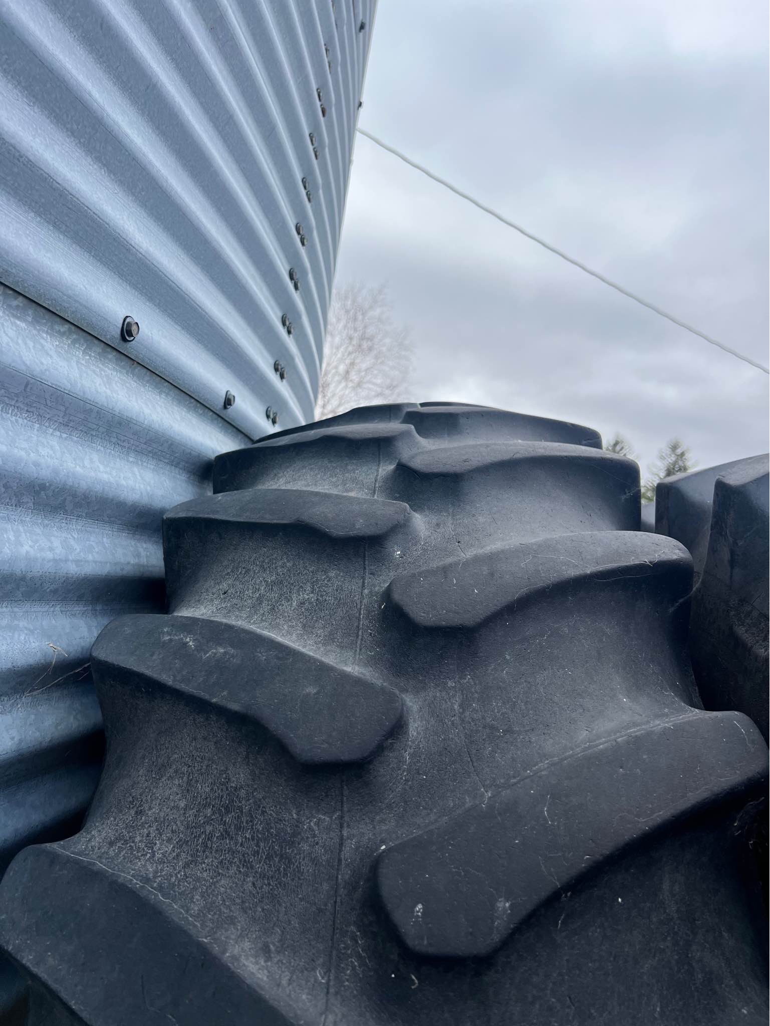 18.4-42 Firestone Radial 23 degree on double bevel step up rims - Car ...