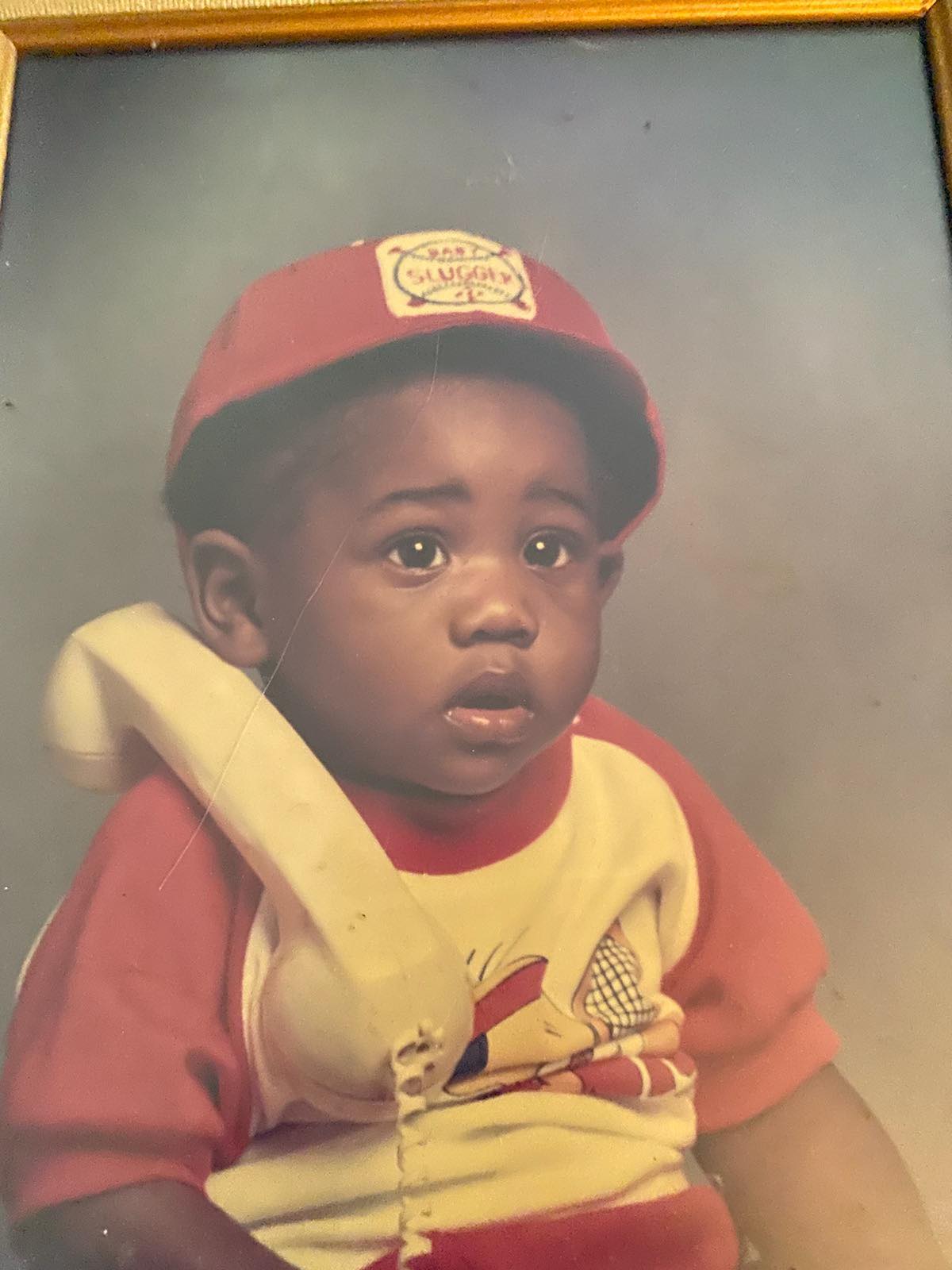 Roderick Hughes (@roderick.hughes.42462) • Facebook, Connect with friends