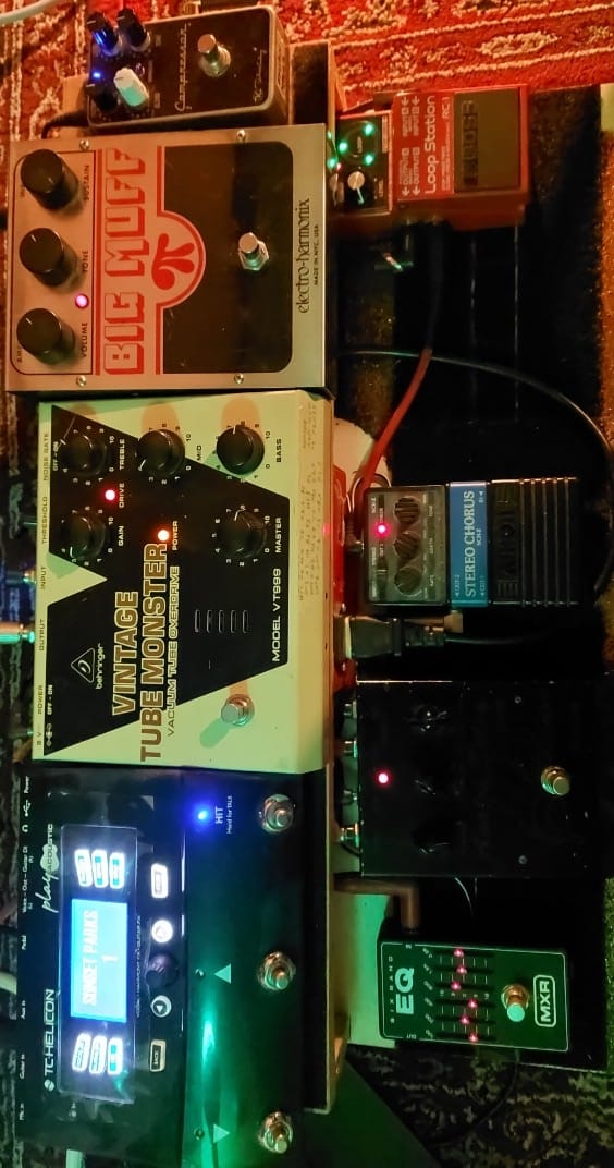 What is your experience with the Behringer Vintage Tube Monster pedal?