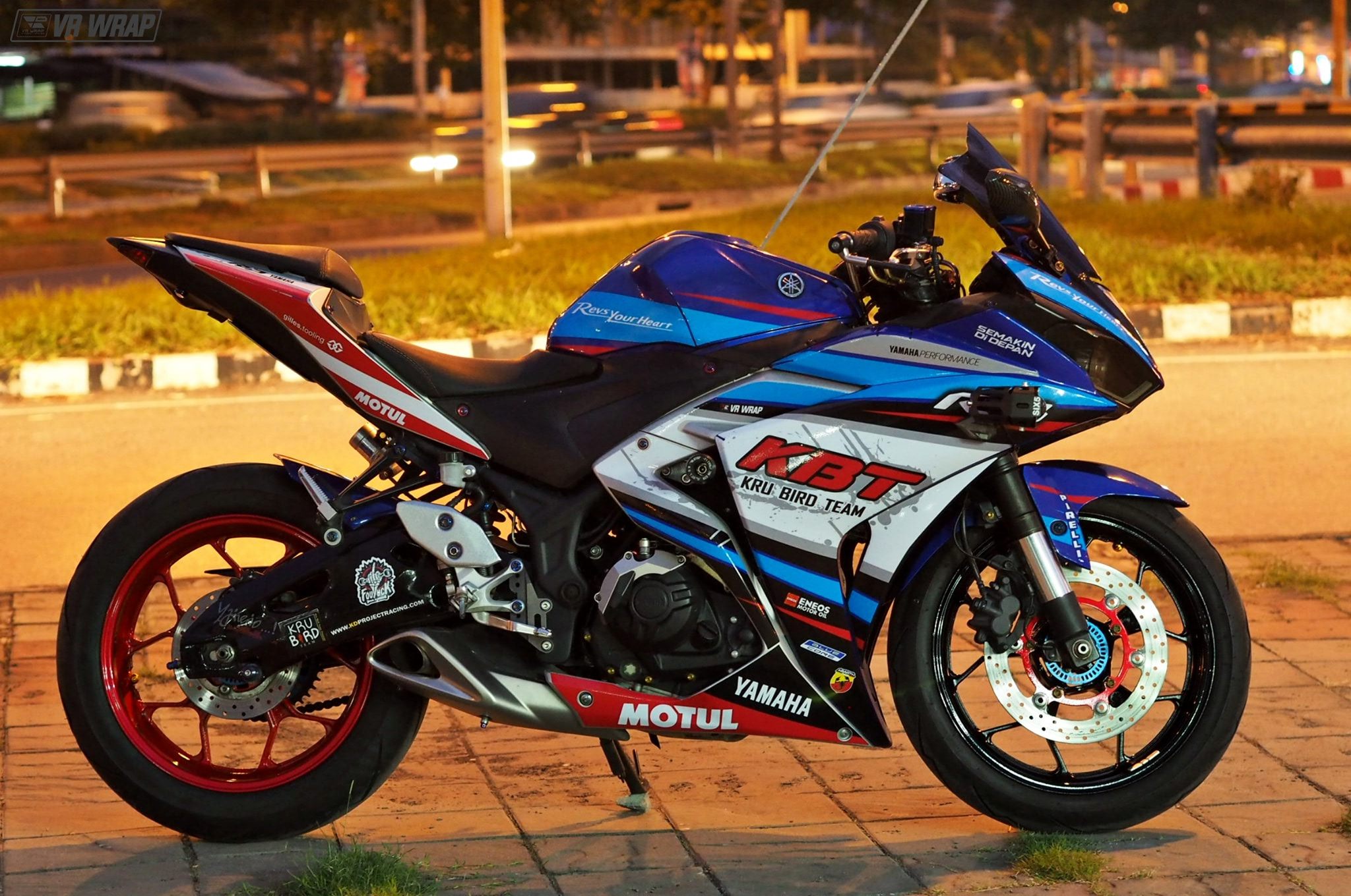 VR Wrap - Yamaha R3 -ติดตั้ง สติ๊กเกอร์ kit R3 ลาย KBT... | Facebook