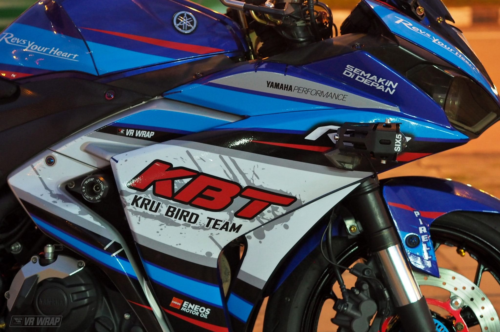 VR Wrap - Yamaha R3 -ติดตั้ง สติ๊กเกอร์ kit R3 ลาย KBT... | Facebook
