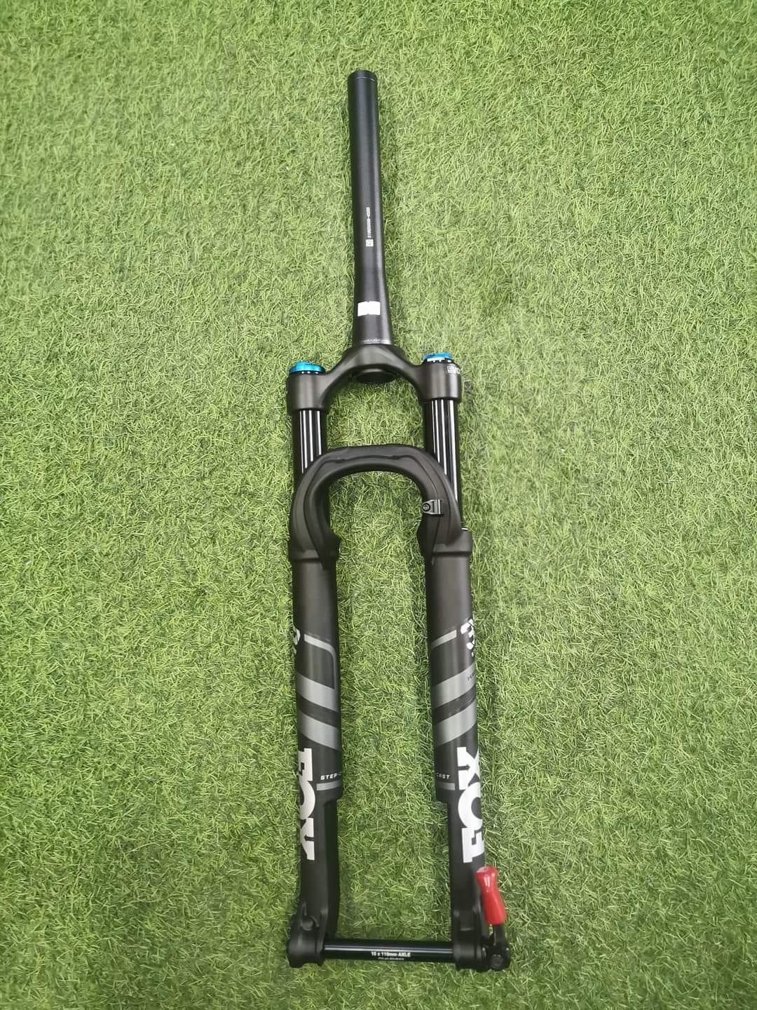 👉Suntour XCR34 Boost Air Suspension Fork w remote size: 29er
