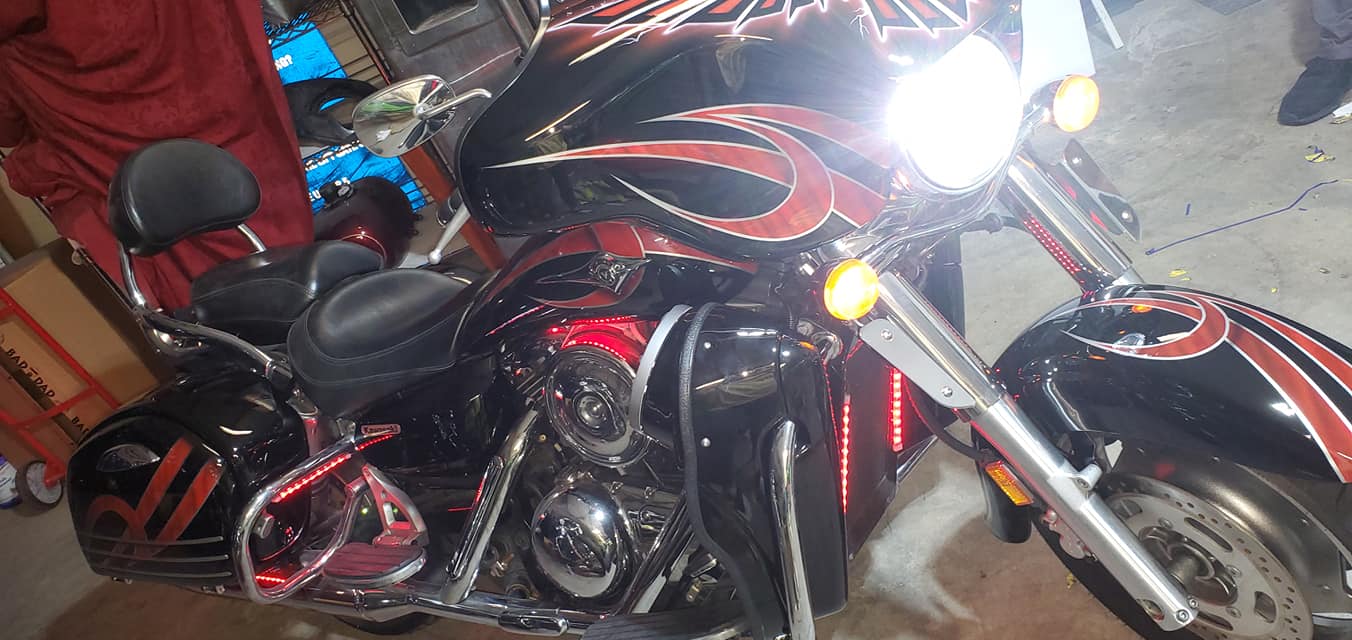 Raul's Airbrushing and Custom Paint