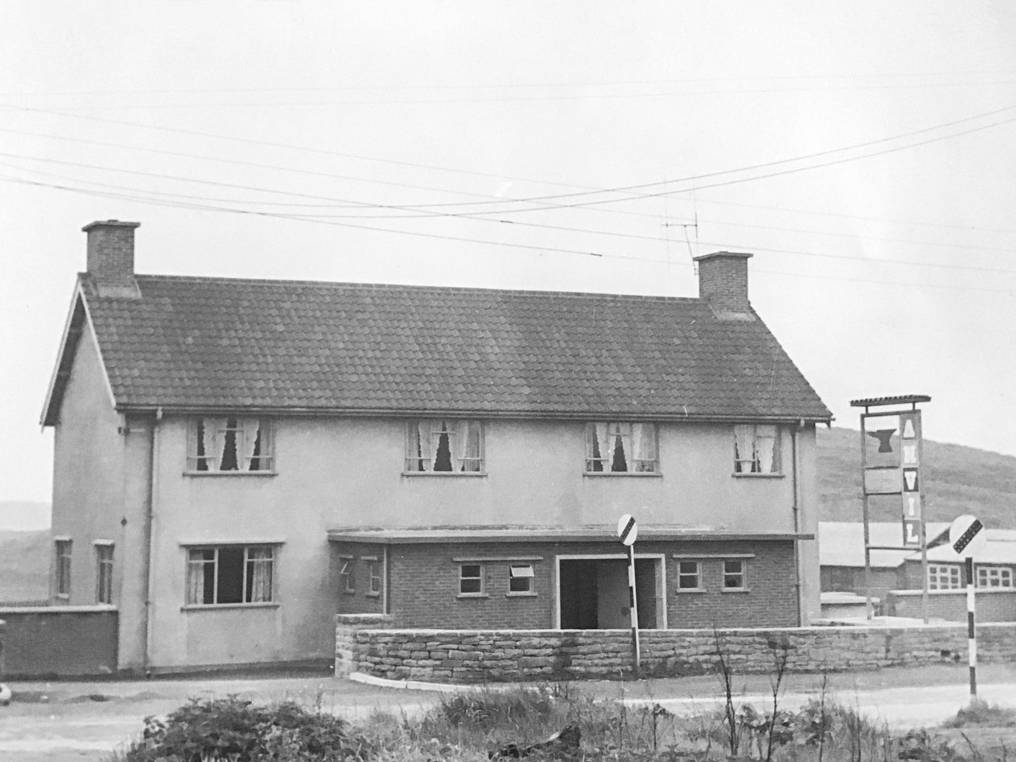 Old Chesterfield pics | Anvil Pub In Calow 1958 | Facebook