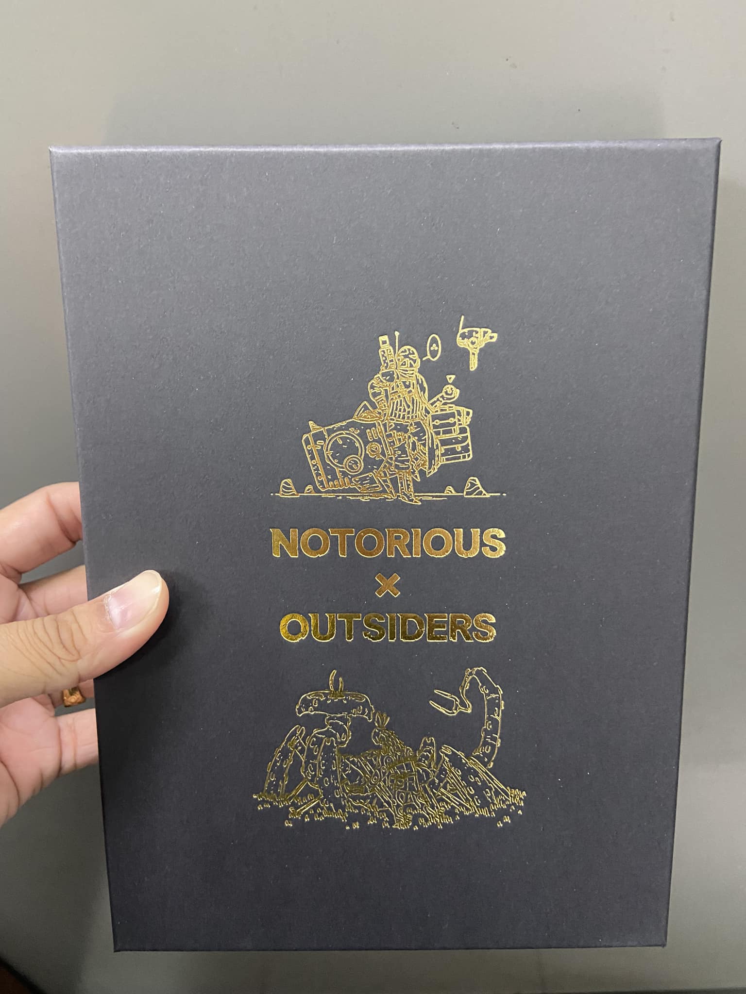 Mail Day : Notorious Deluxe Box +... - House of Dungeon