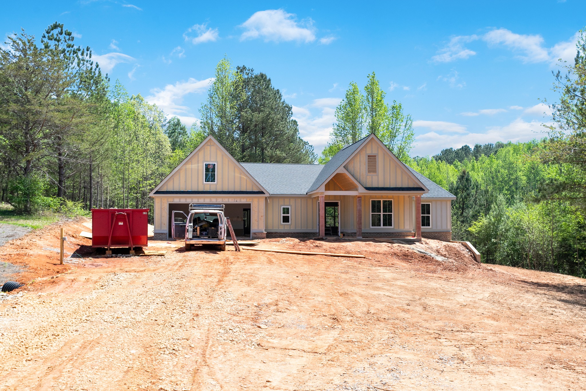 UNDER CONTRACT !!... - Patsy Carver REMAX Town & Country