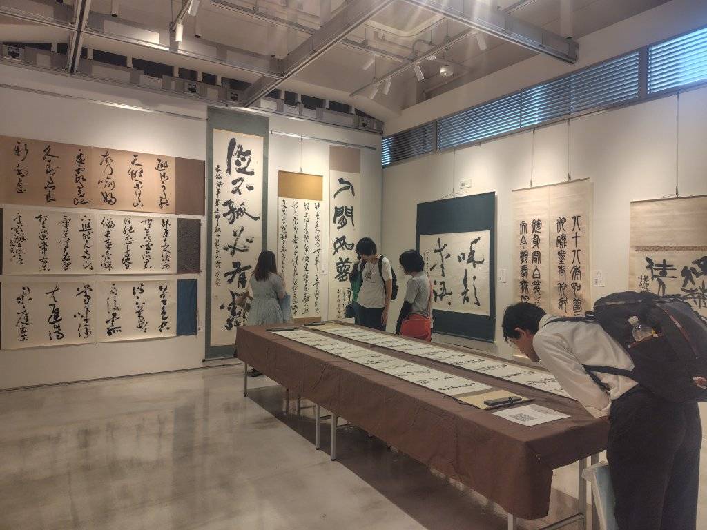 運命なんて 努力次第で 変えられる 遠藤周作の言葉だそうです。 色の