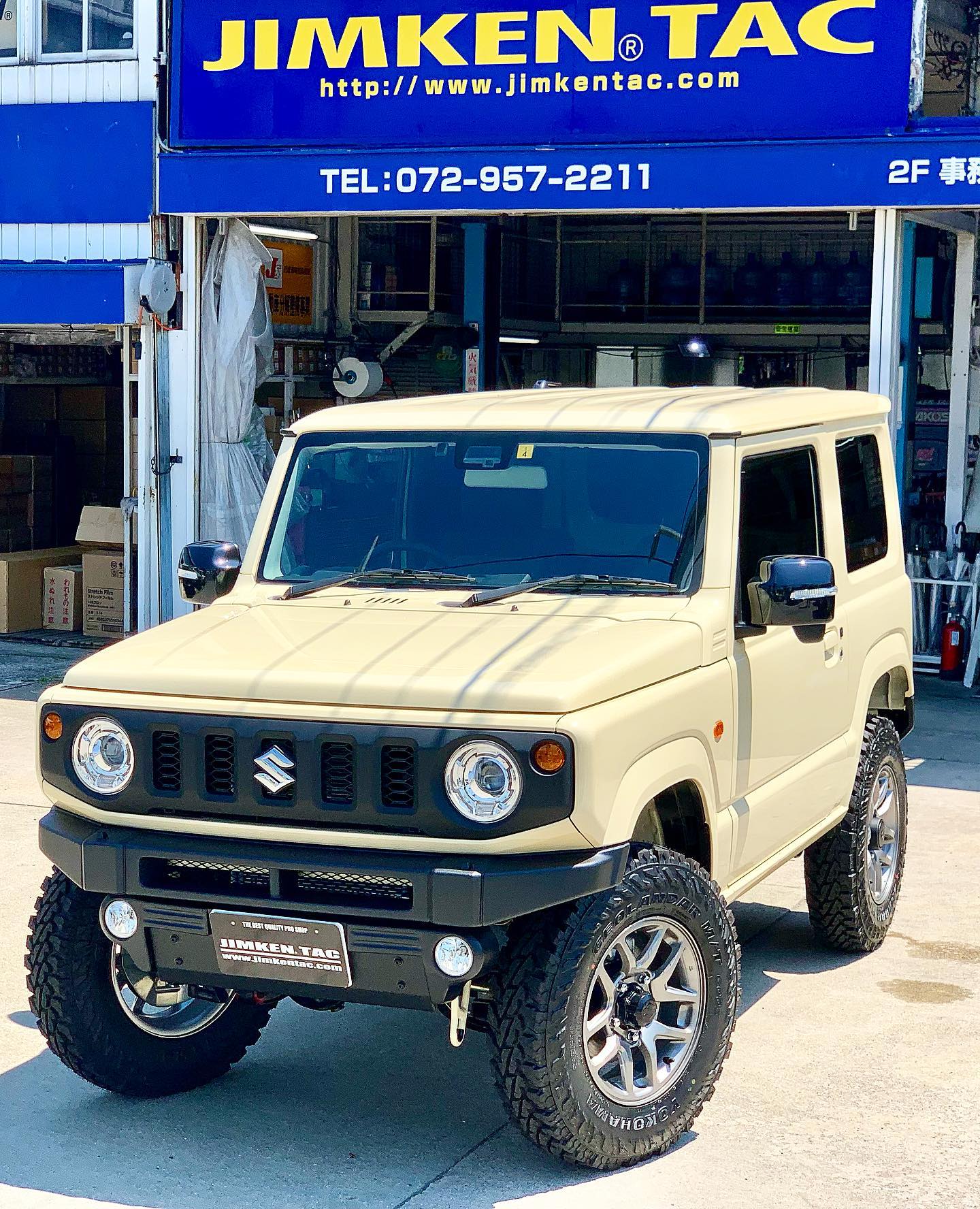 ☆お客様納車☆ 大阪府のS様 ○R3年JB64XCコンプリート5MT ○シフォン 