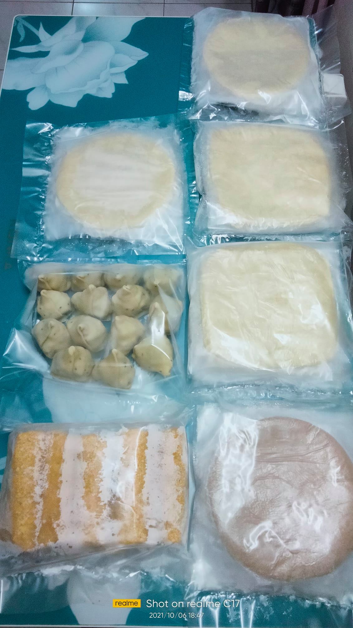 Homemade Atar Ruti and Bread