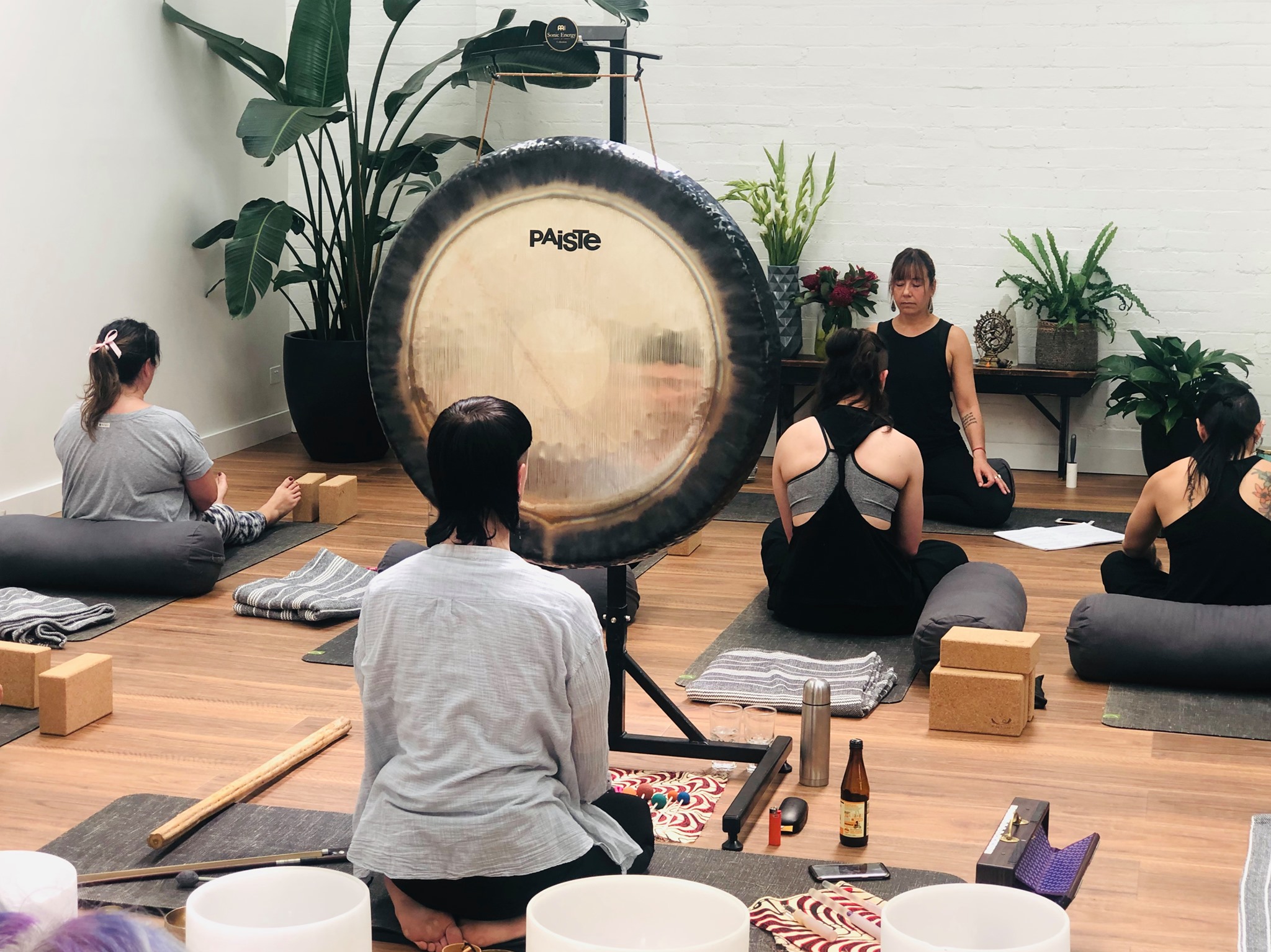 YIN YOGA + SOUND BATH