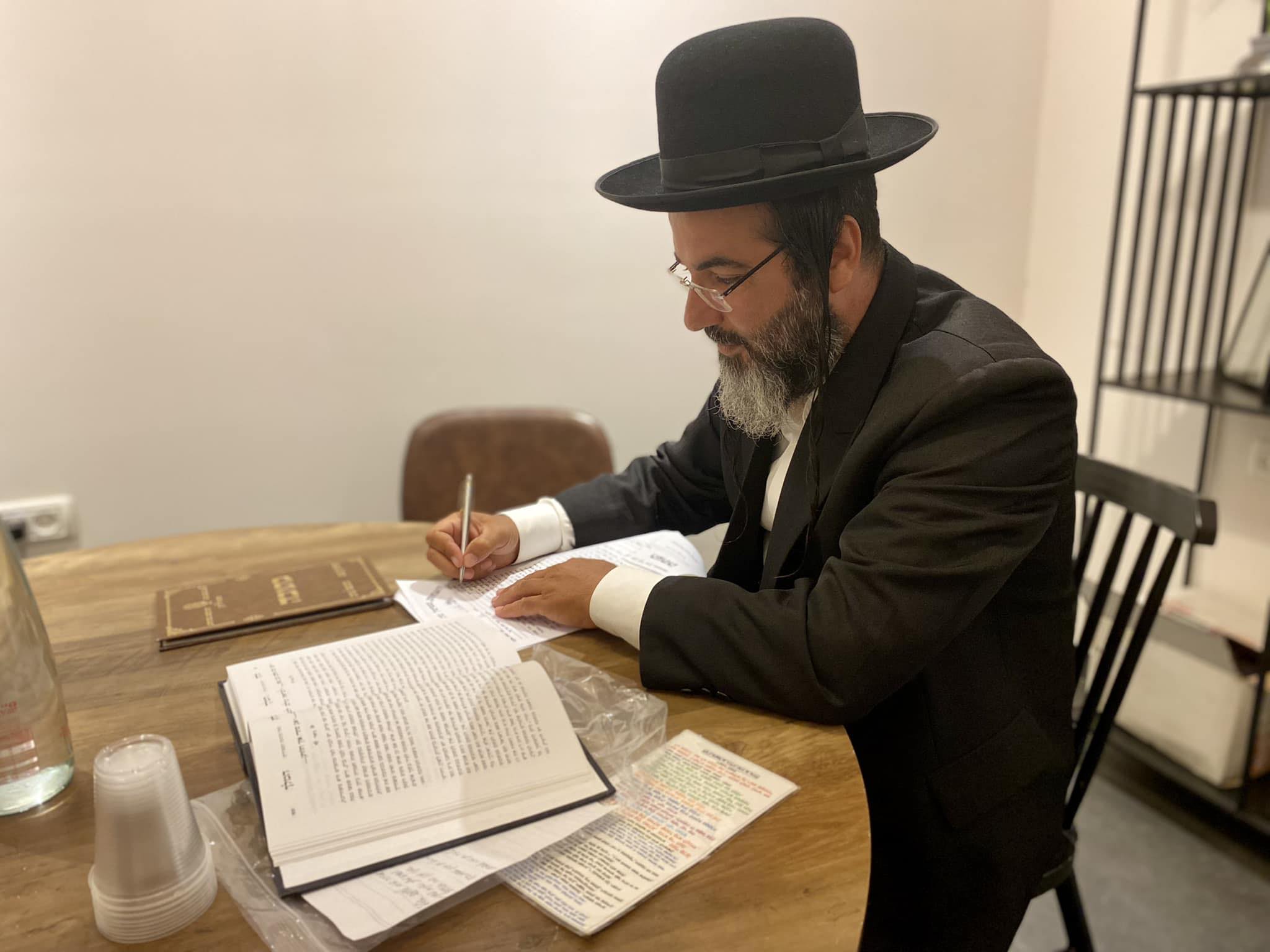בורא עולם תודה לך על עוד ערב מהממם אחרי המון עיכובים זכינו תודה לך השם ...