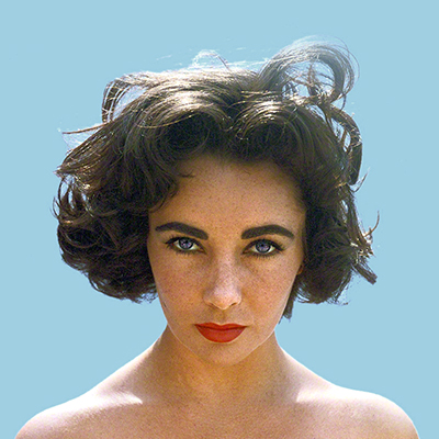 Can you name this Hollywood star? ⭐... - Move it or Lose it