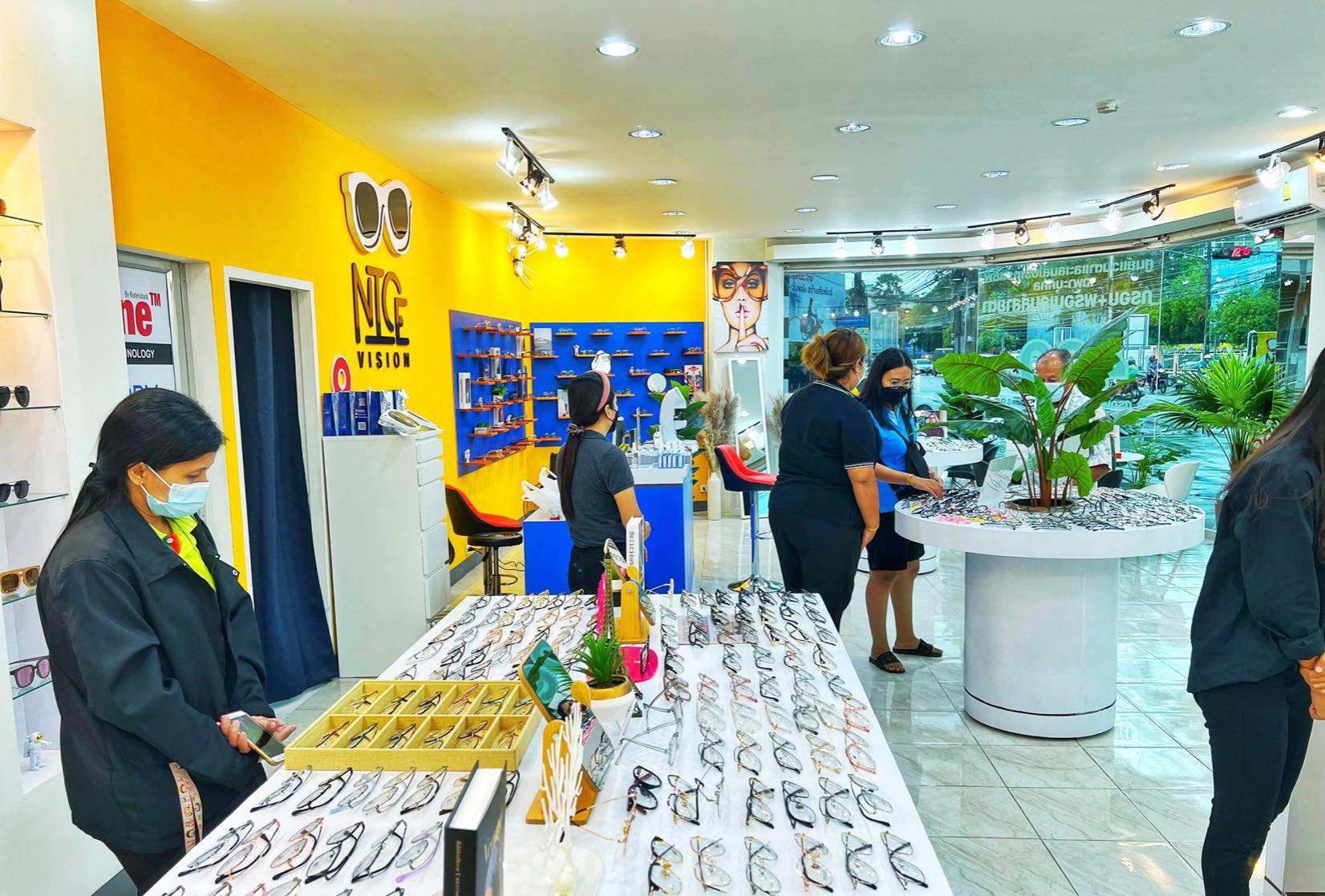 ร้านแว่นตา Nice vision - หาดใหญ่