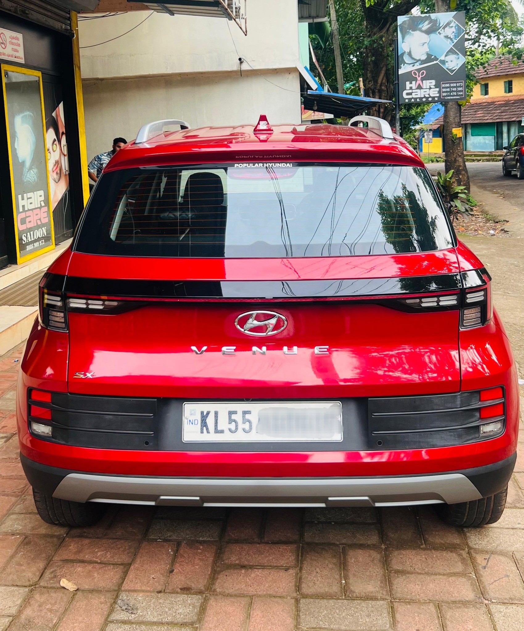 2023 Hyundai Venue 1.0T Motion Manual Price : 67 800.00 Mileage 26