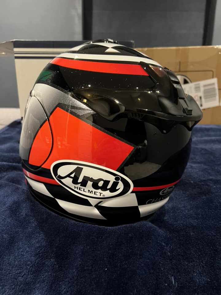 arai chaser-x shaped red helmet HELMETS Corsair-X Cadalora Restyle is inspired by the DF Arai Helmets, Parts and Accessories