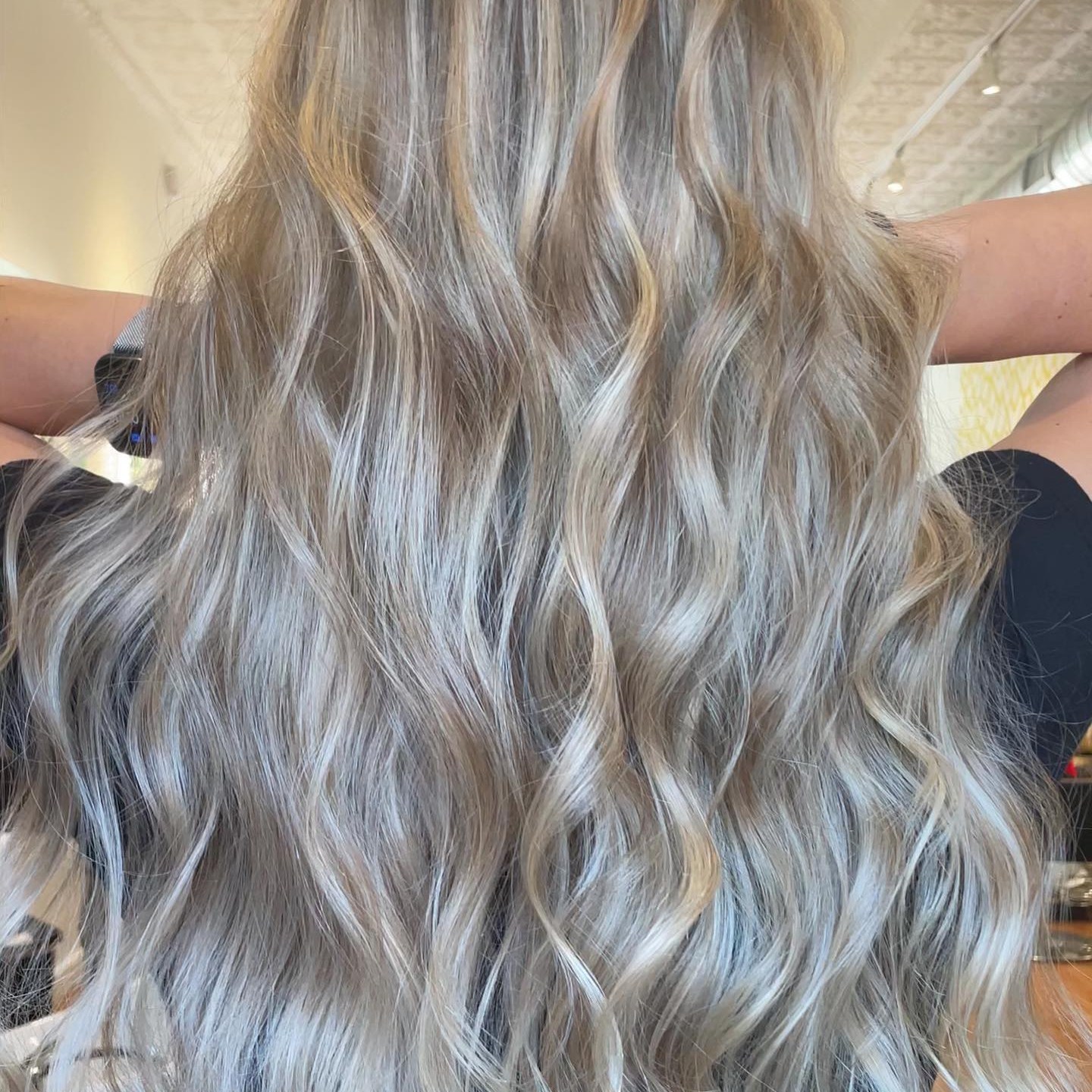 The perfect blend of body, movement, and softness 🤎 Curtain bangs and ...