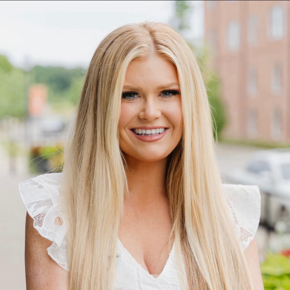 Cassie Reeves: Realtor, Re/Max Elite | Conway AR