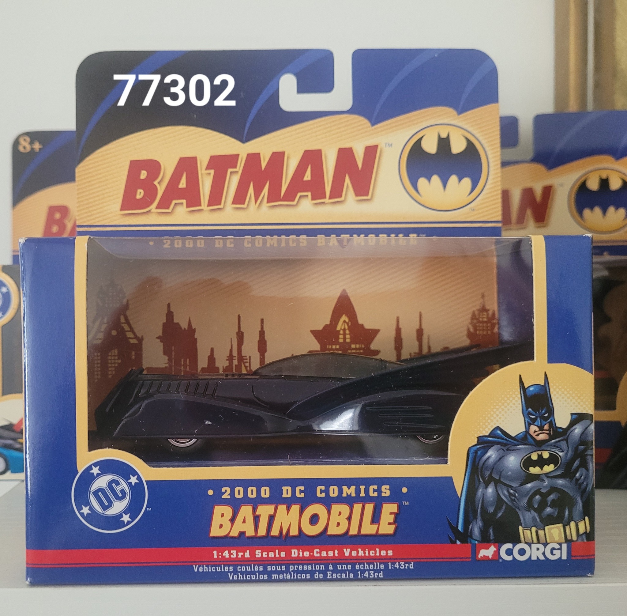 Corgi Batmobile 2000 DC Comics 1:18 Diecast