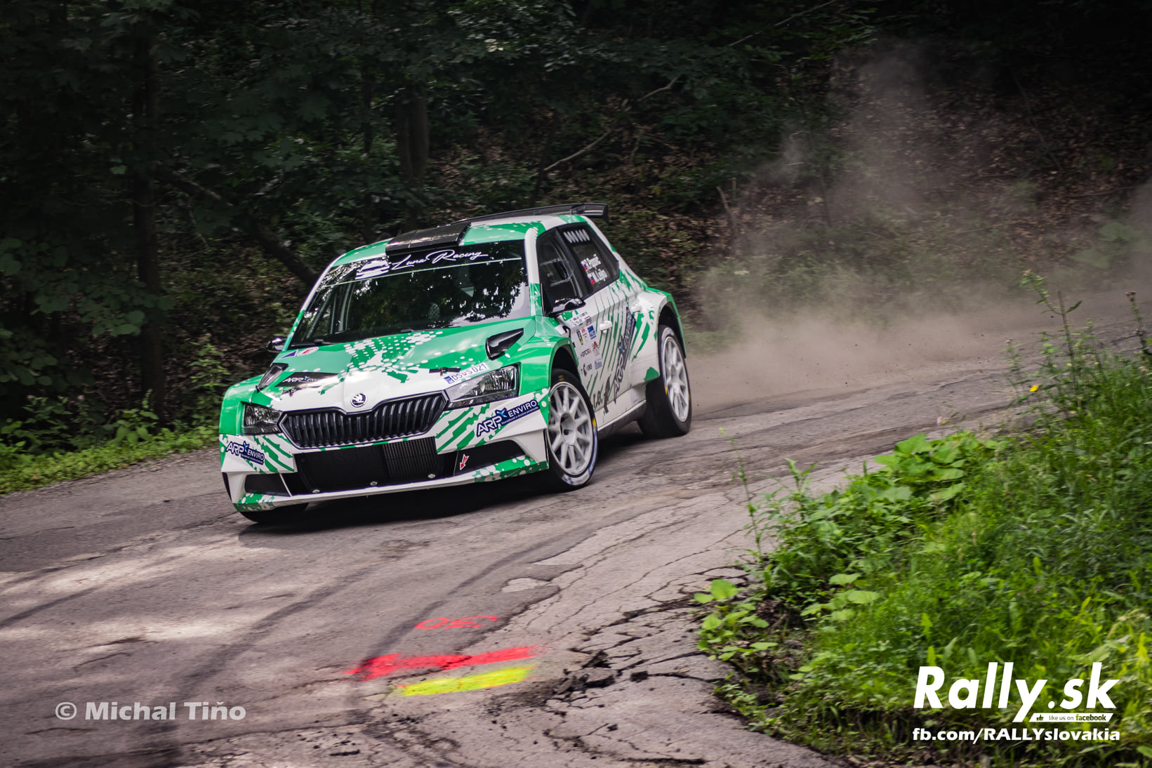 LUNA racing