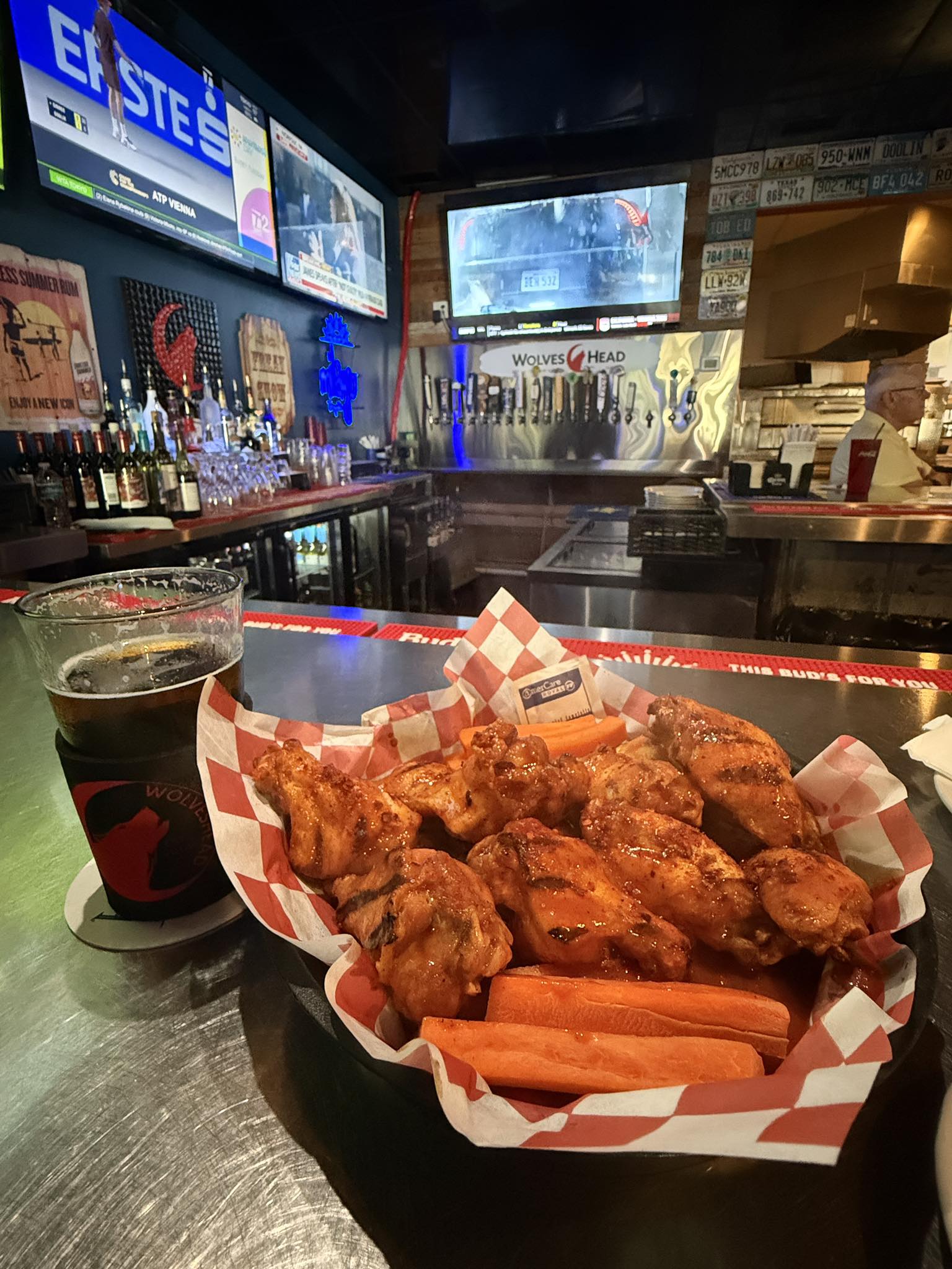 Wolves Head Pizza and Wings tonight at 6