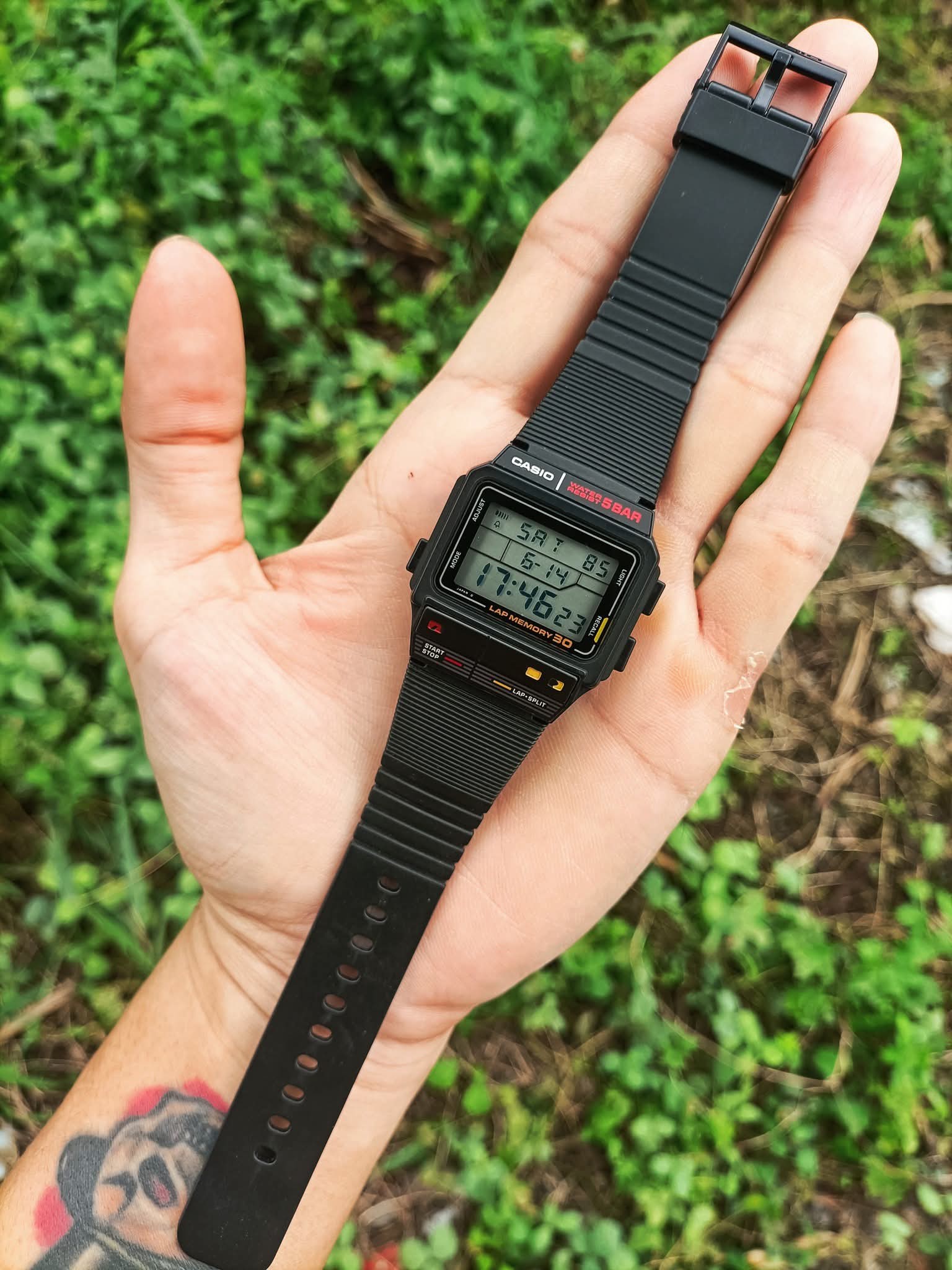 Vintage 1986 Casio SDB-300W digital watch