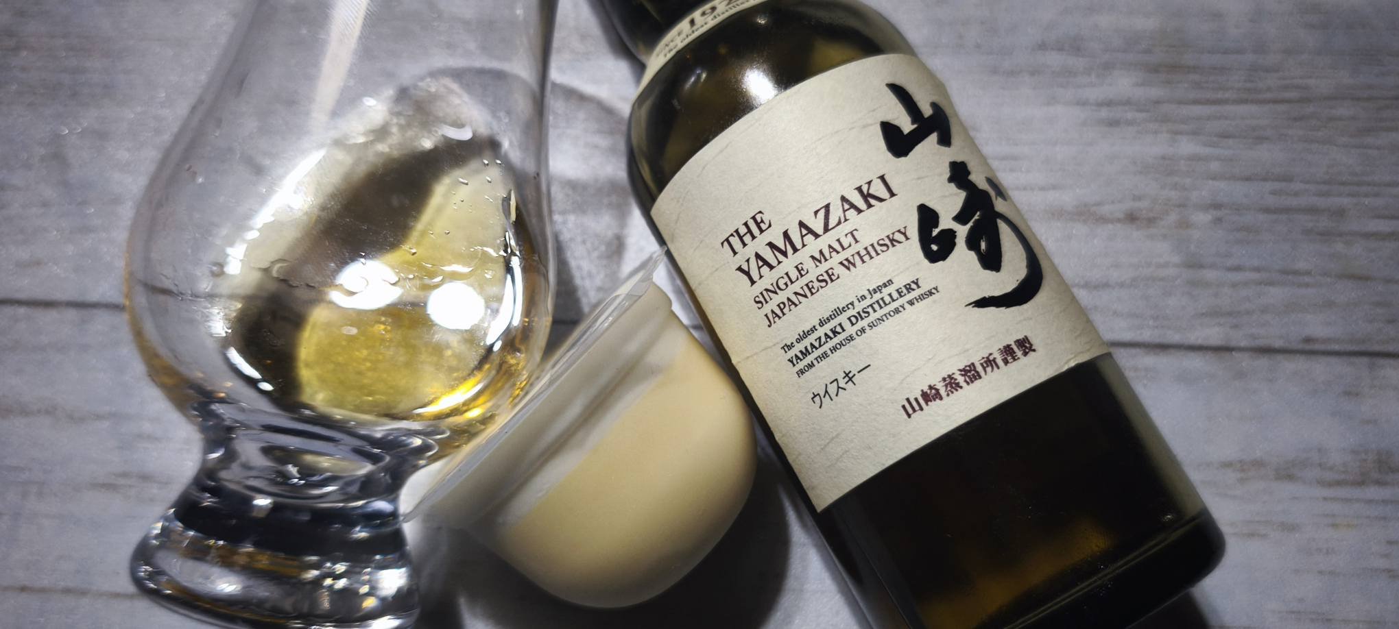 本日の家飲み アードベッグ シングルカスク2472 58.1% 2011年蒸留 マン