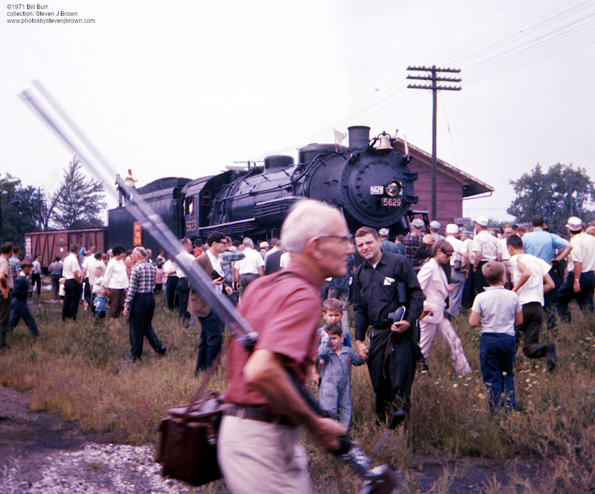 Grand Trunk Western 4-6-2 5629 Memorial
