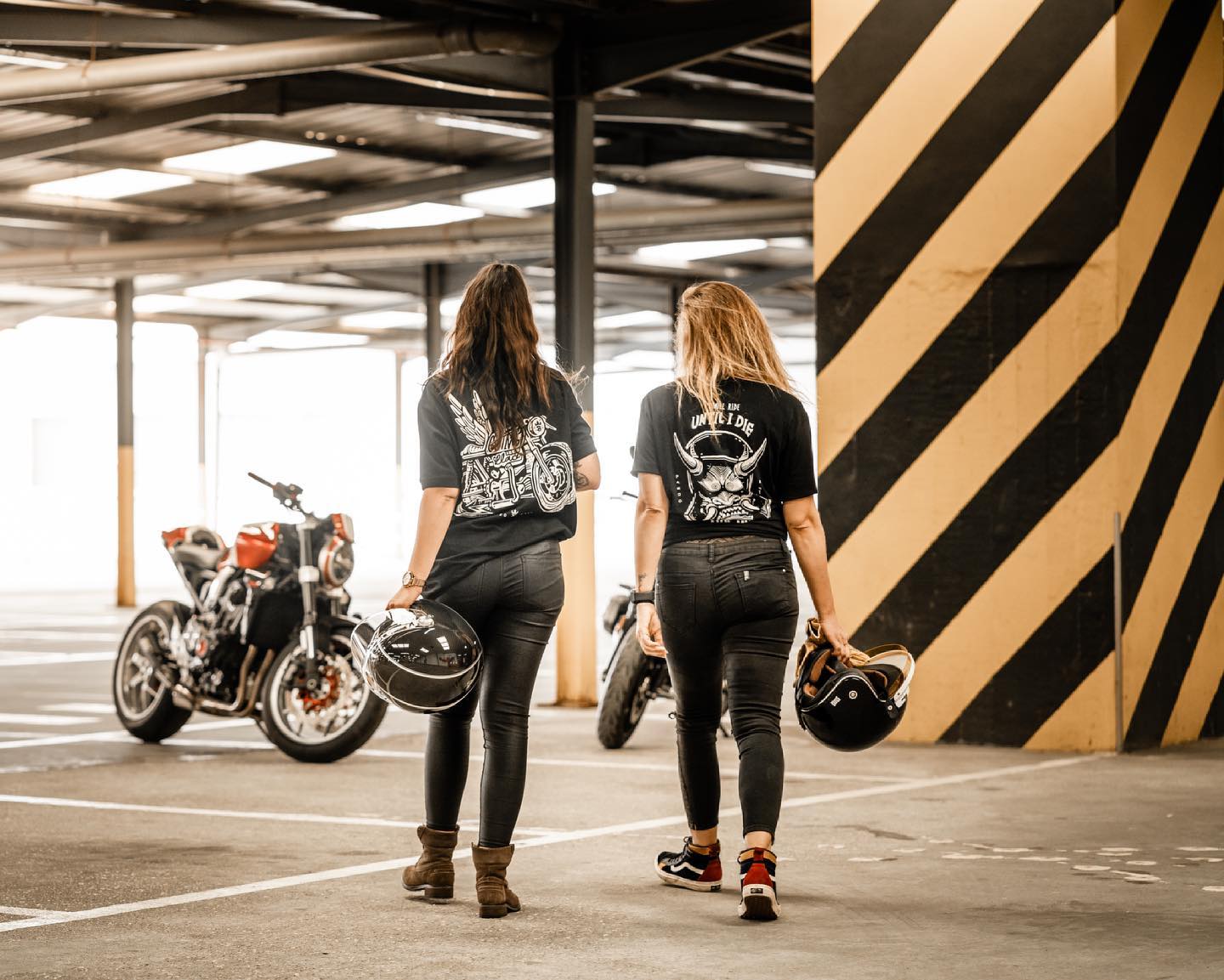 Foxy Riders - Foxy Riders added a new photo — at Circuito...