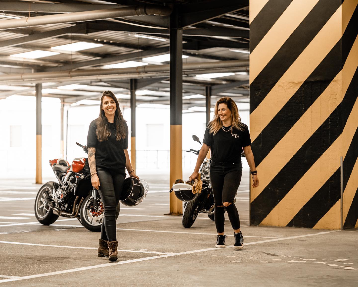 Foxy Riders - Foxy Riders added a new photo — at Quinta da...