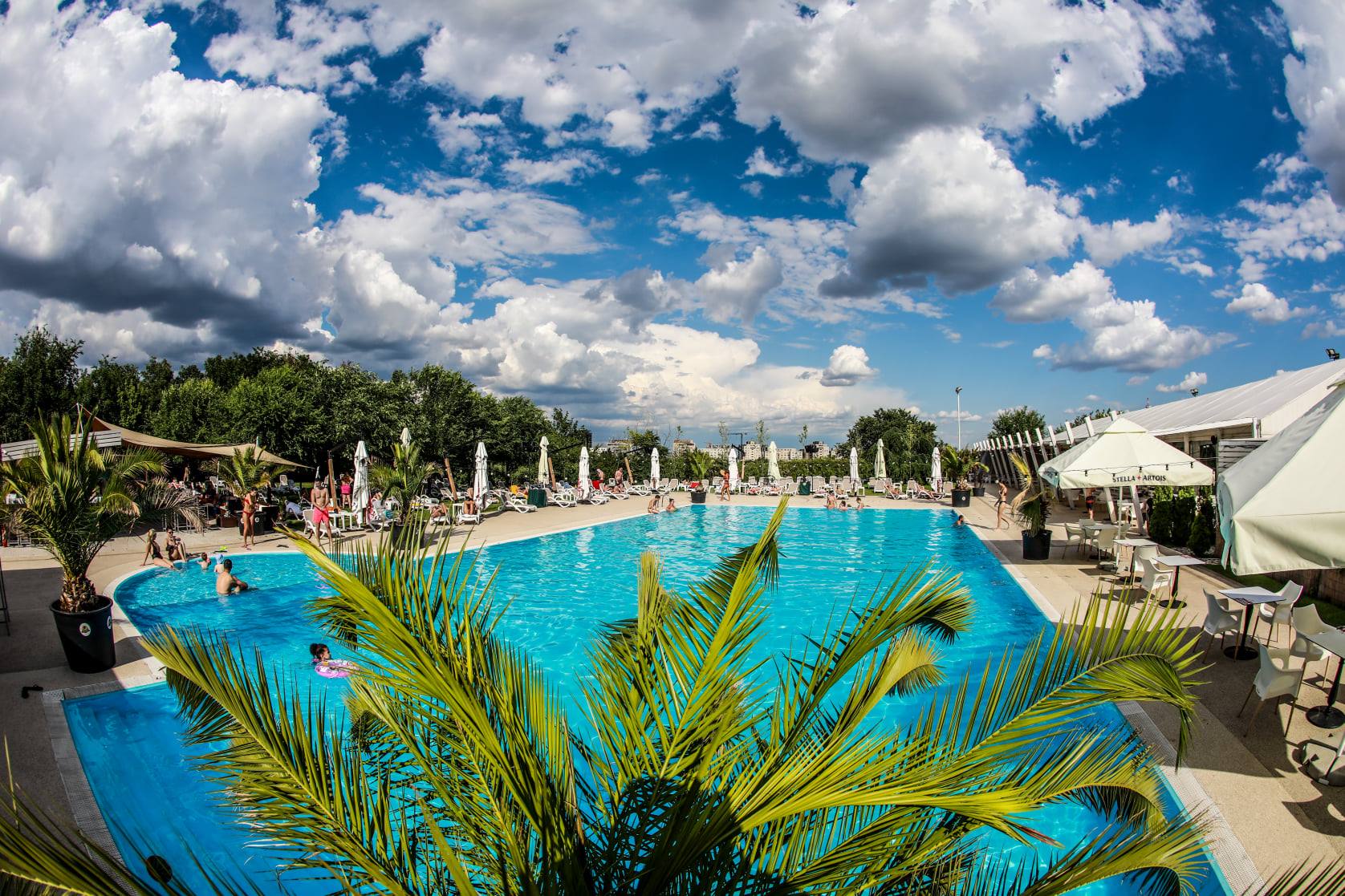 Daimon Summer Pool | Bucharest