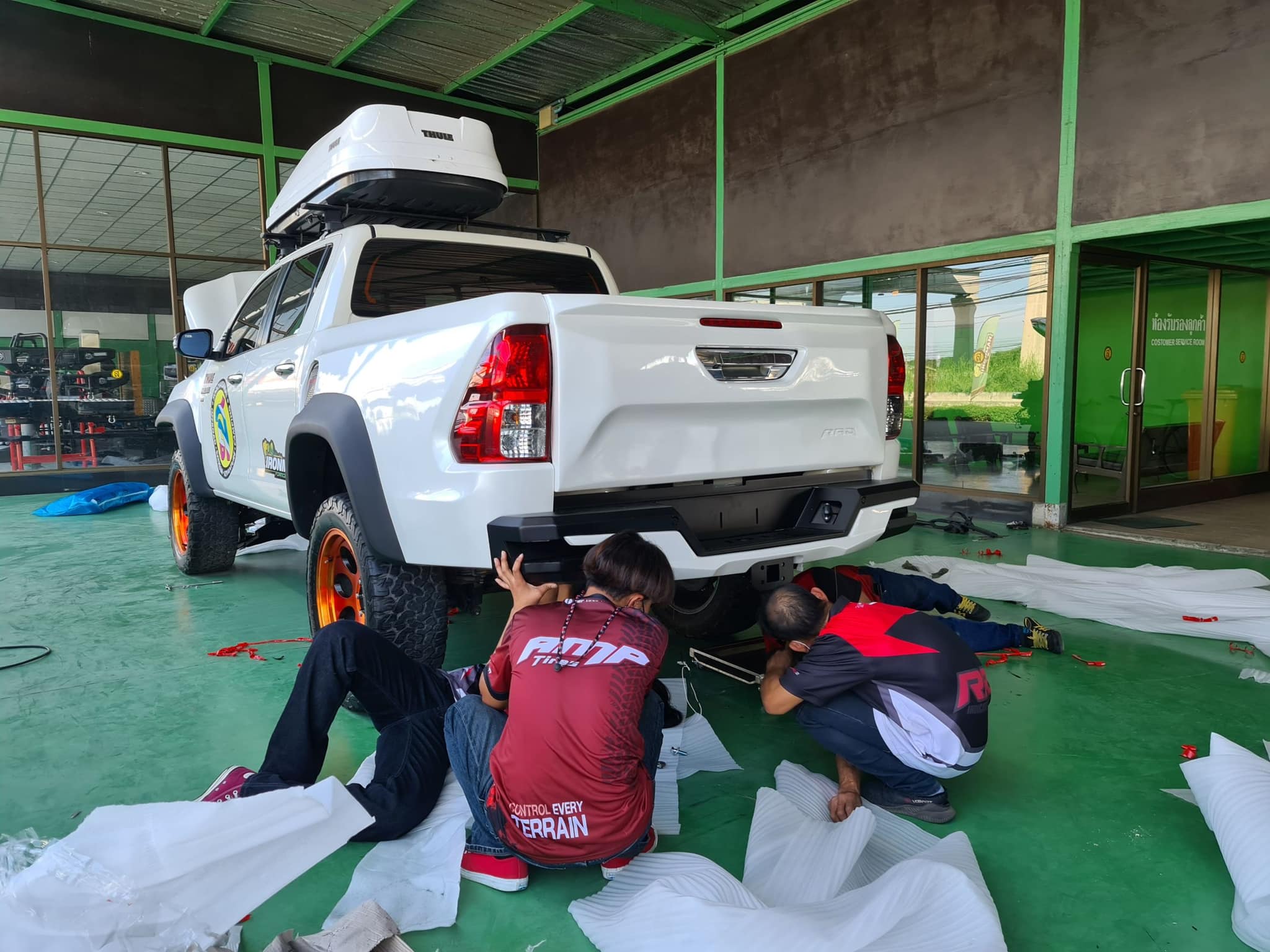 Rad Pathfinder - เปิดตัวแล้ววันนี้!!! ไฮลักซ์ รีโว่ กับ... | Facebook