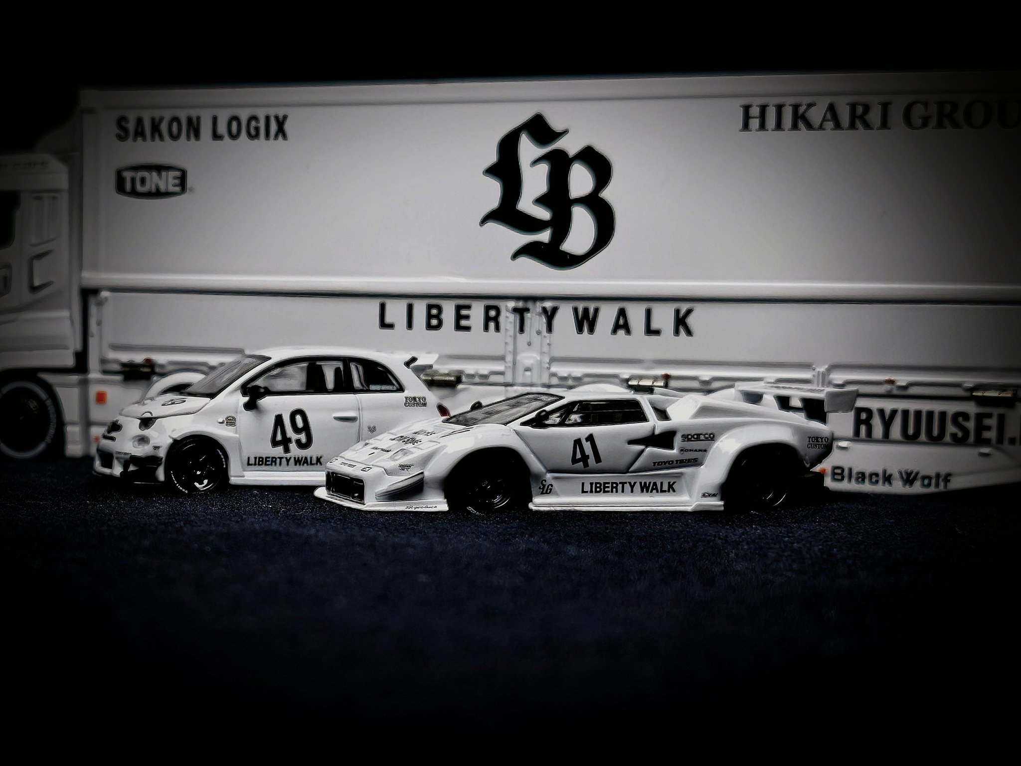 Mini GT LB Works Lamborghini Aventador Ltd Etd Matt Silver, No. 449