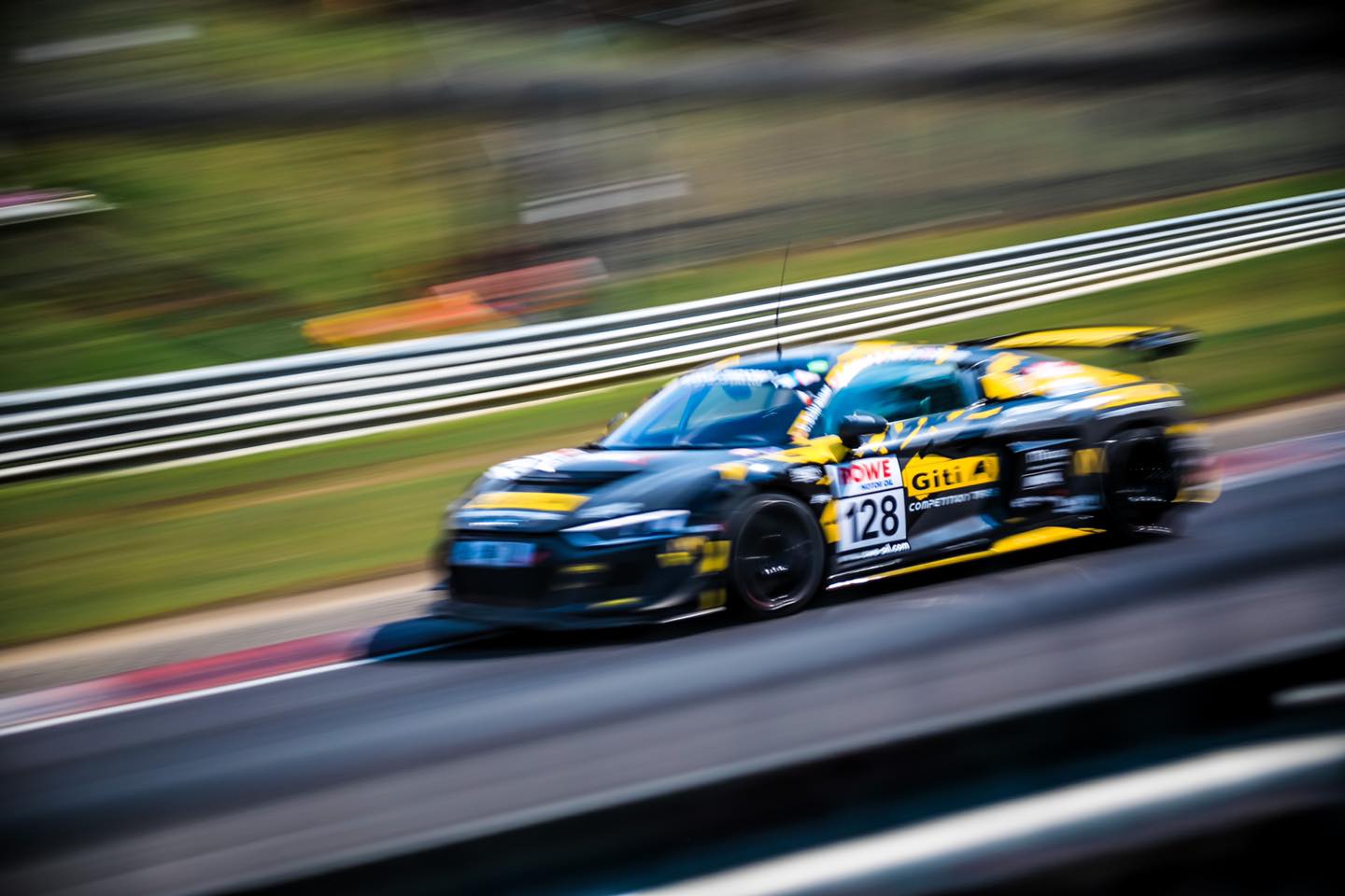 WS Racing - Last weekend VLN with 4 cars plus #karting...