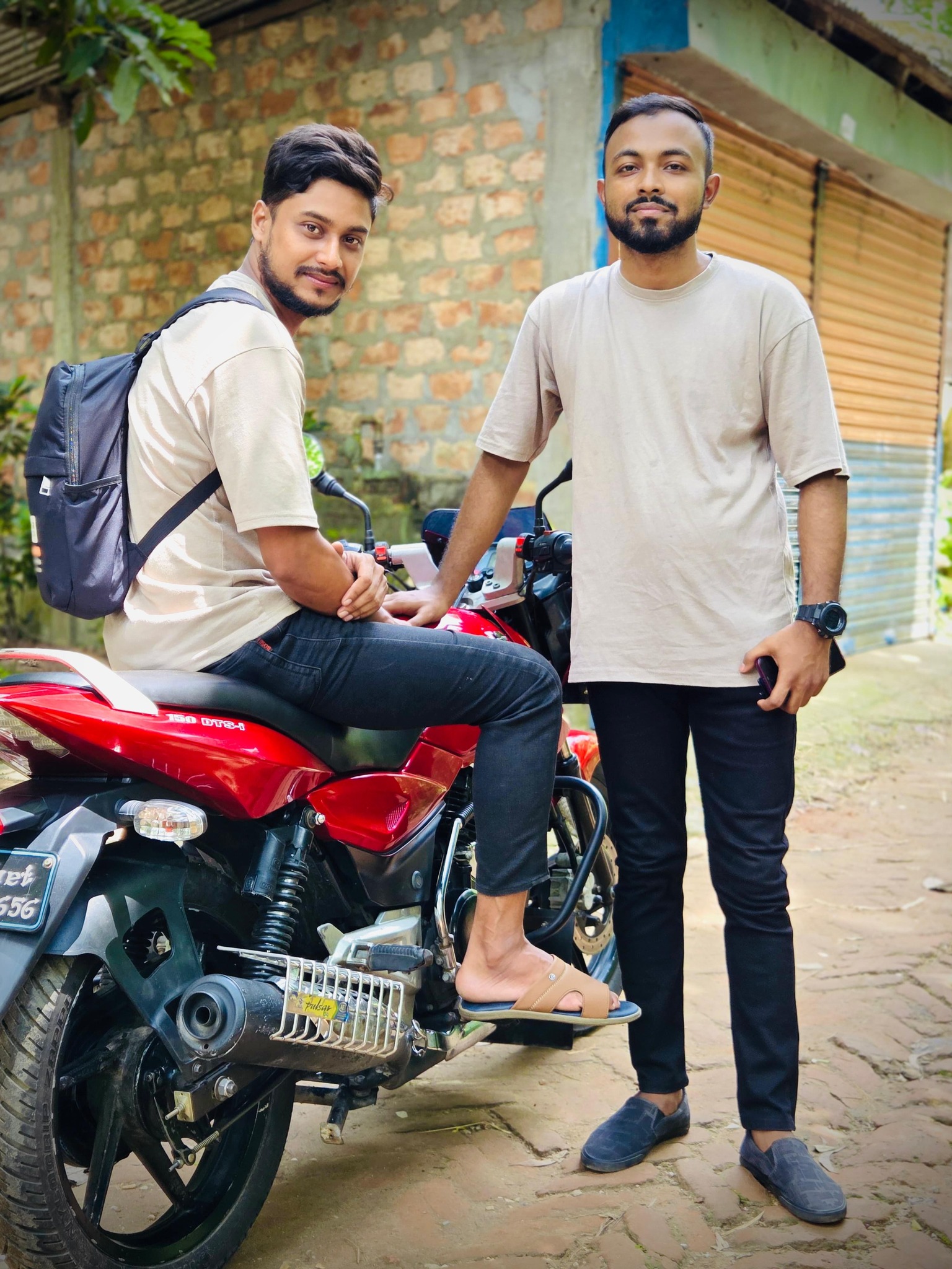 Once upon a time with Azad ( Complex)... - Anis Mostofa Rafi | Facebook