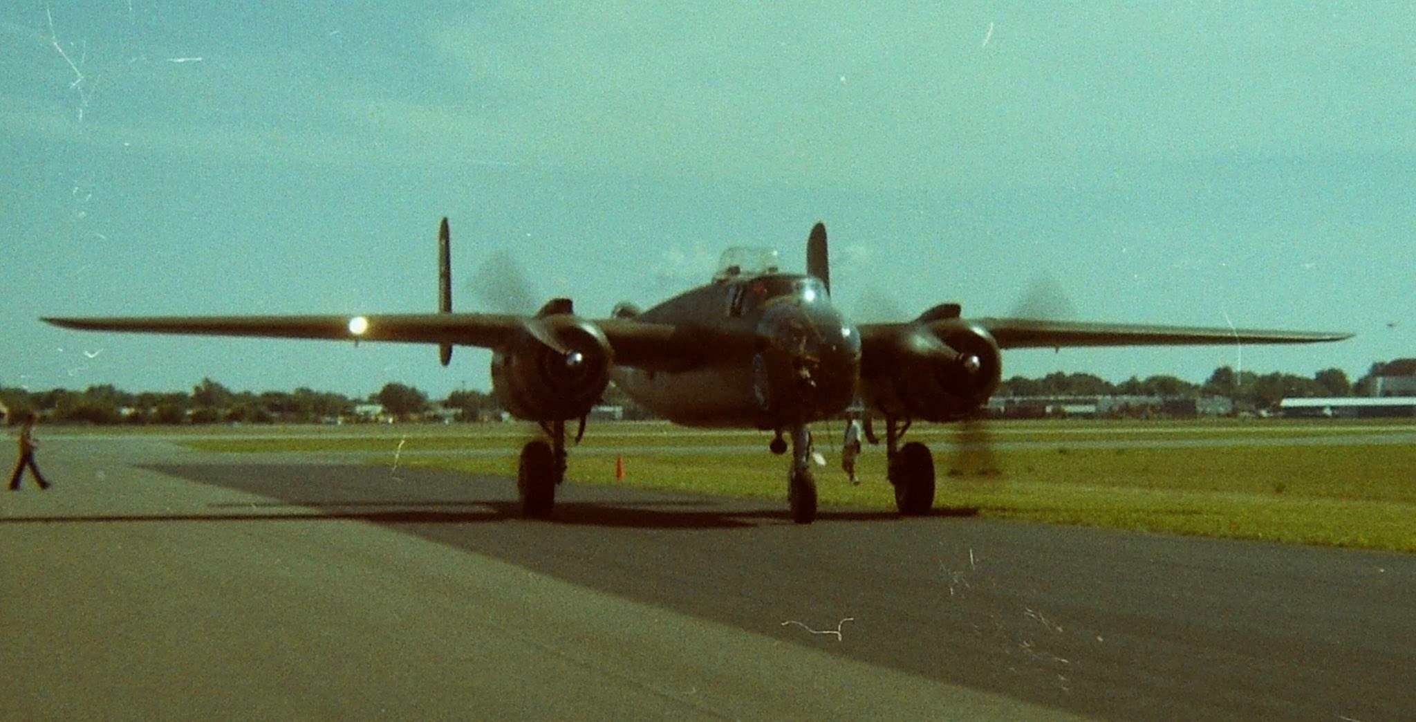 A & B25s from the early 80s ￼ አሊ። BRIEFING مفلي gebn TIME FRENCI I