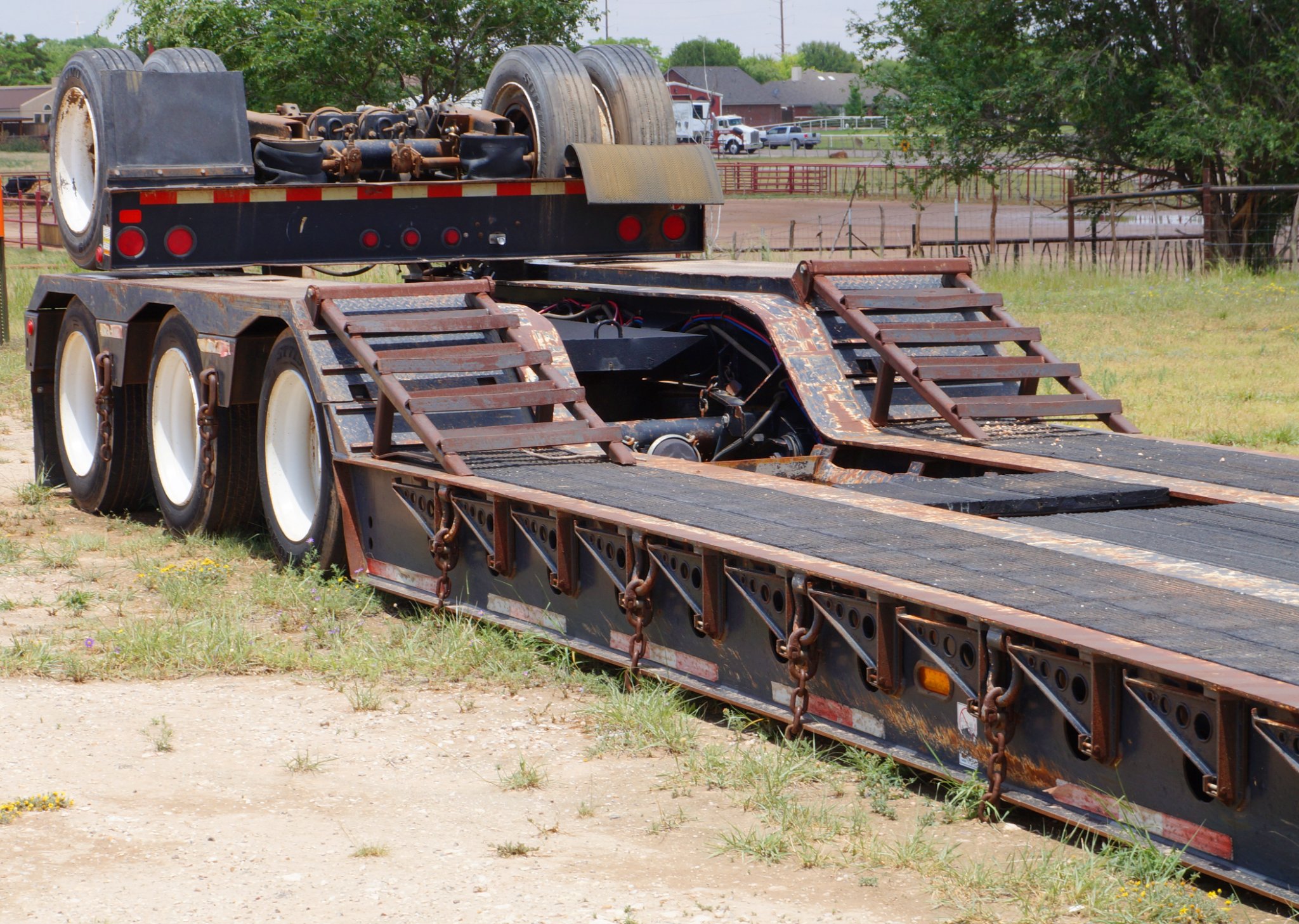 2012 Etnyre RGN $2,495.00 RENT! - Lowboy w/4th Flip Axle - Trailer ...