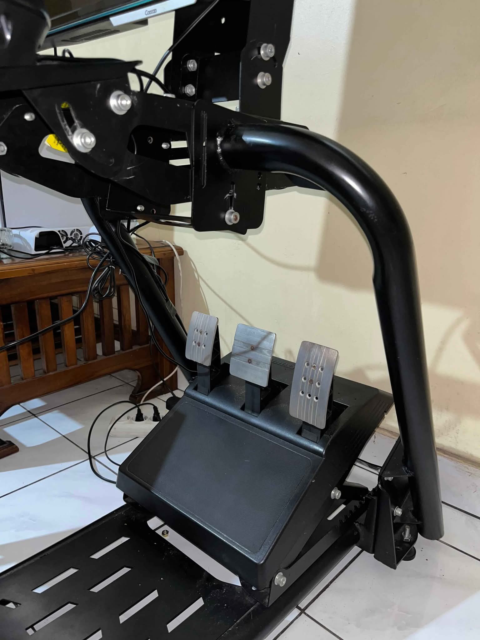 Thrustmaster T300 + rig LMP2 - Controllers & Attachments - Bandung ...