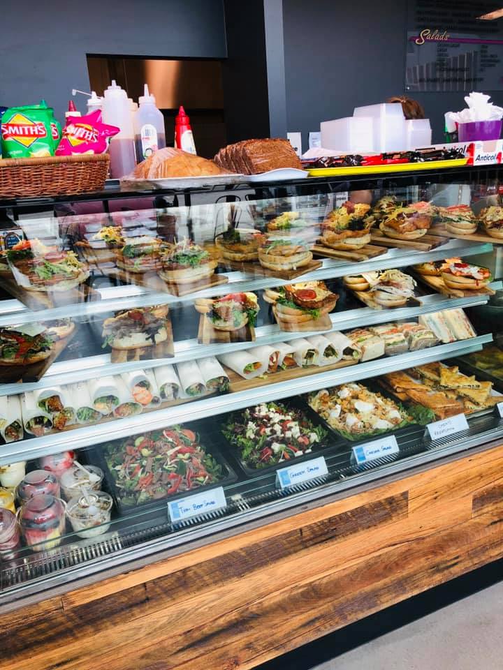 Centre Warehouse Cafe | Springvale VIC