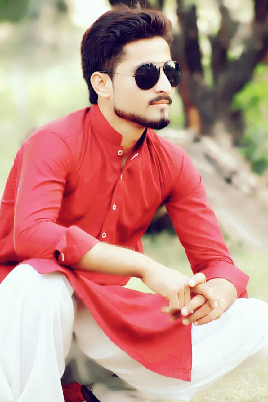 Apni dunya