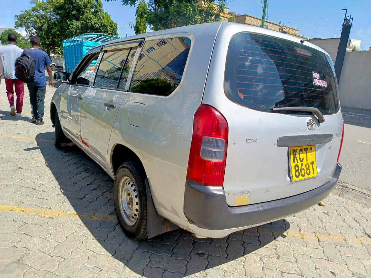 Toyota probox @880k slightly negotiable //haijakata //ready