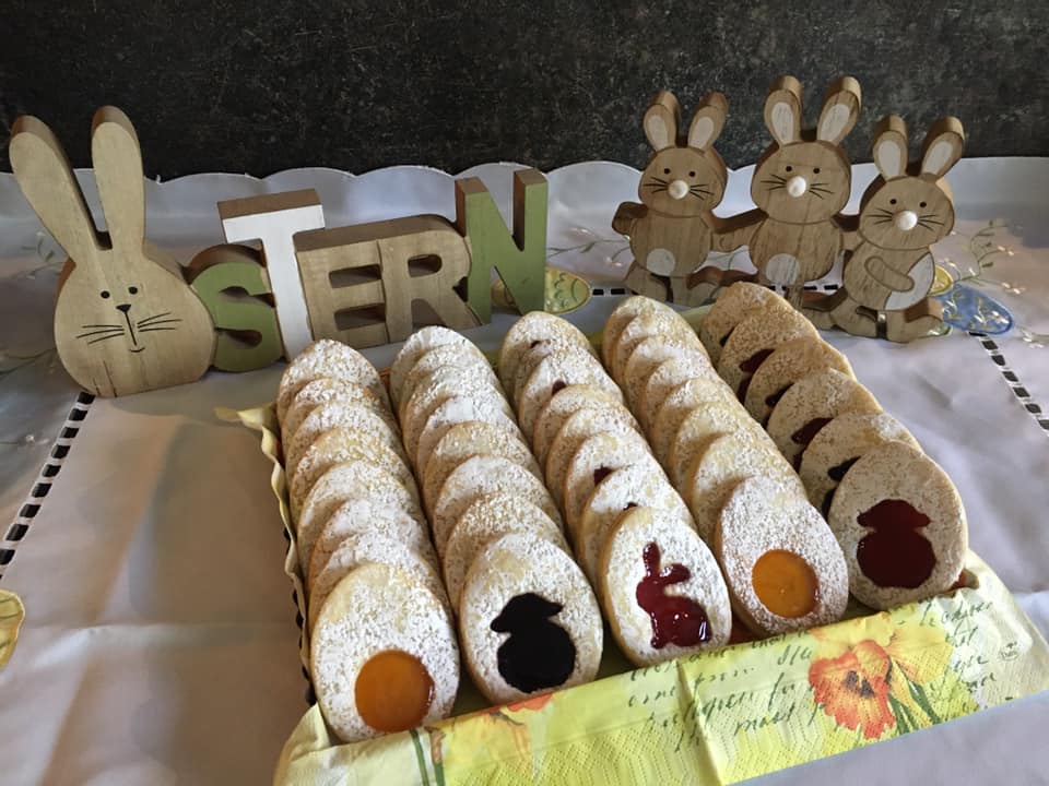 Meine kleine Hobbybäckerei - Mit diesen österlichen Plätzchen wünsche ...