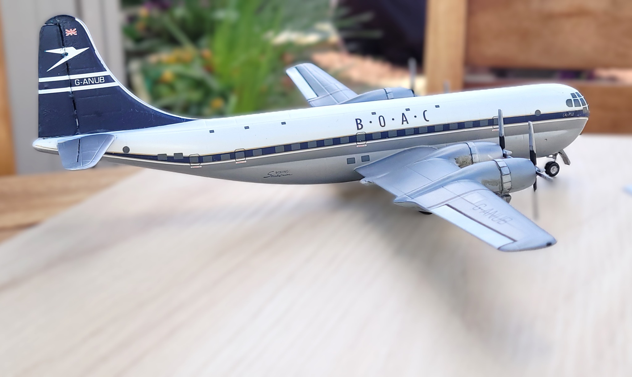 1/144 scale BOAC Boeing Stratocruiser model