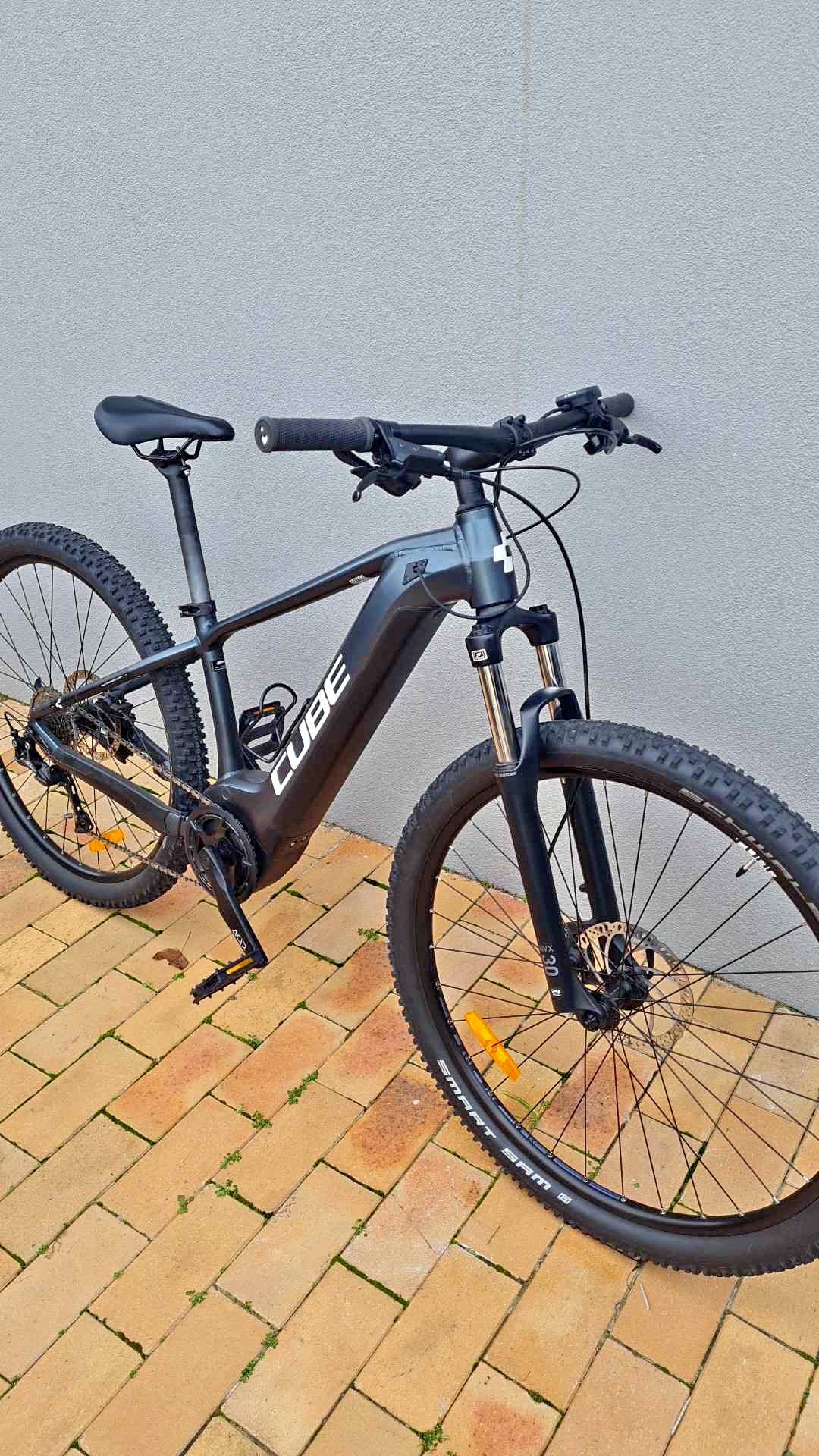 kettler damenfahrrad layana Paperflow Wand–Prospekthalter 20 Fächer duschfestes Farbe:ICEBLUE'N'PRISM
