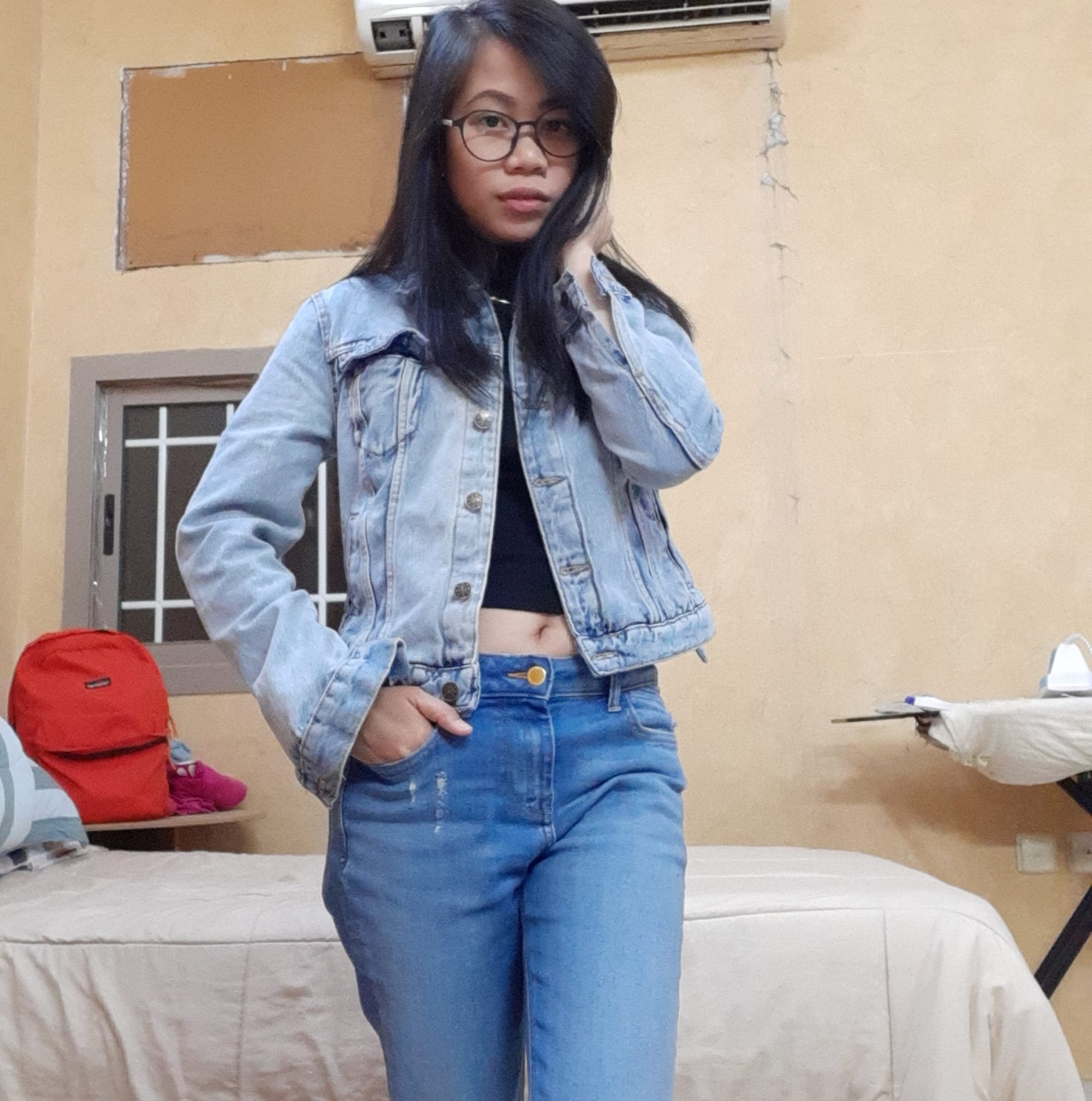 Yham Koo - . .tag mo ung tropa mong iniihaw ung dilis. . | Facebook