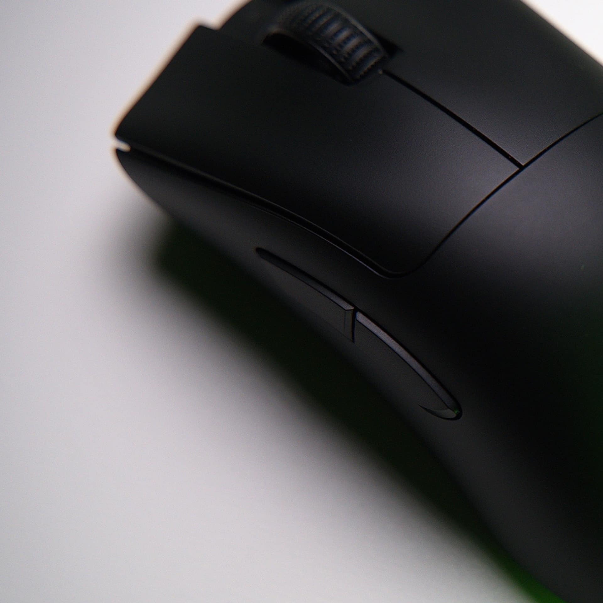 FAM Space - รีวิว Razer DeathAdder V3 Pro 8000 Hz... | Facebook