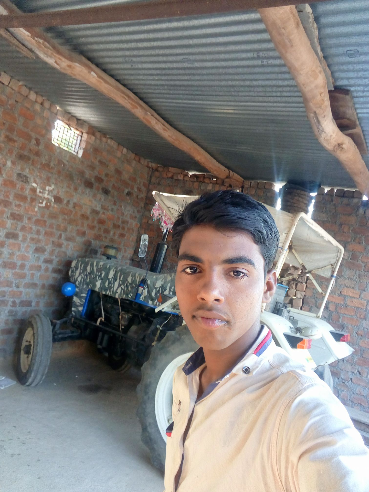 Govid Ratohr Govid Ratohr